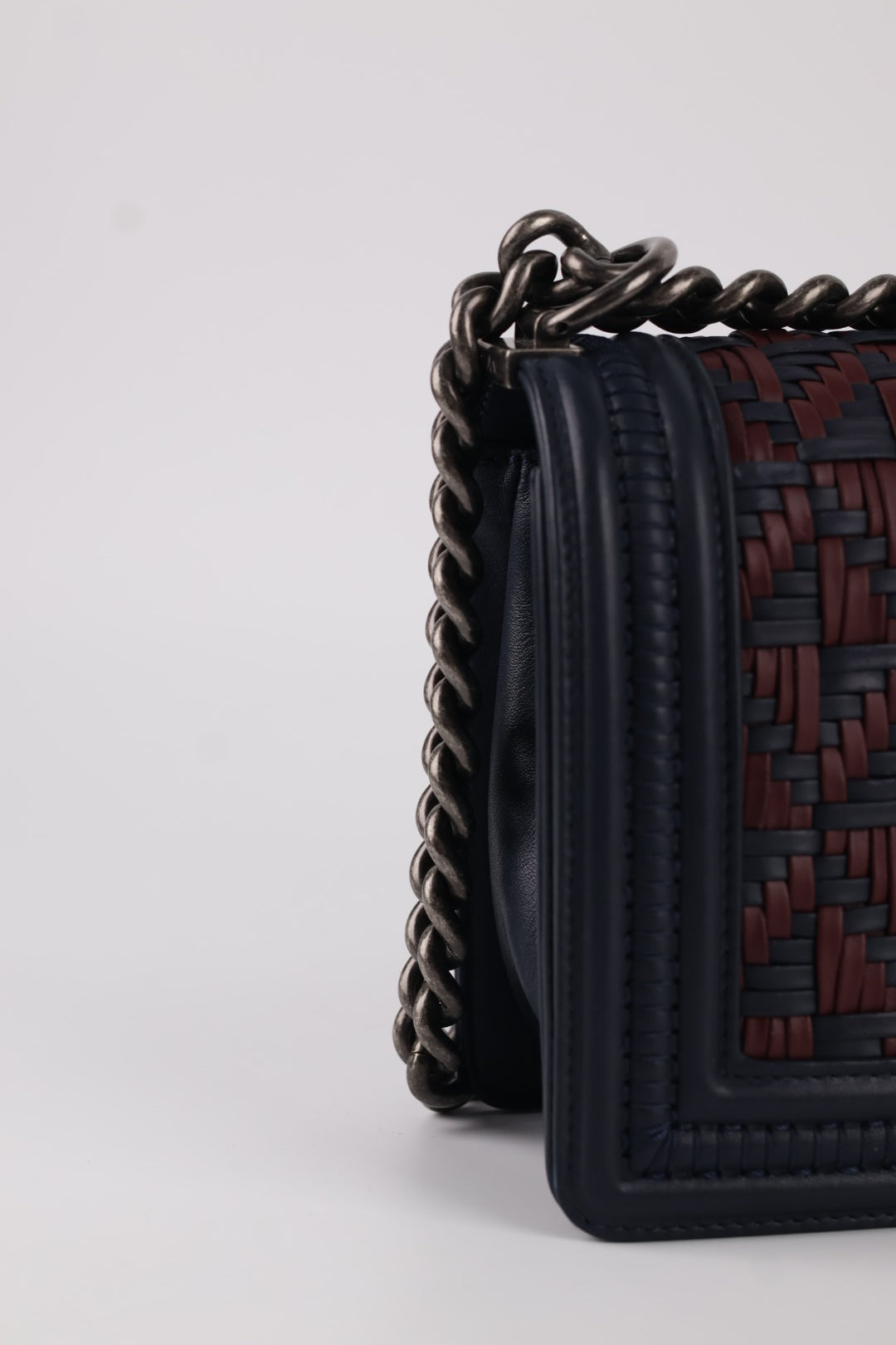 Chanel Boy in Pelle Intrecciata