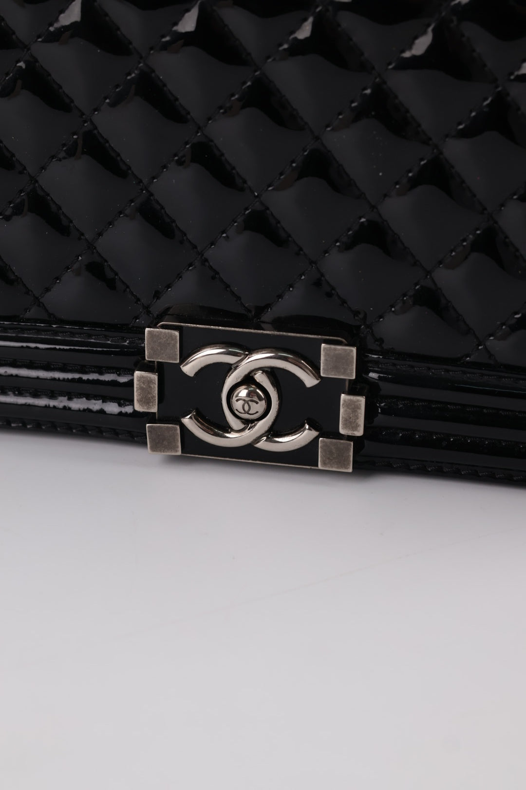 Chanel Boy Media Vernis