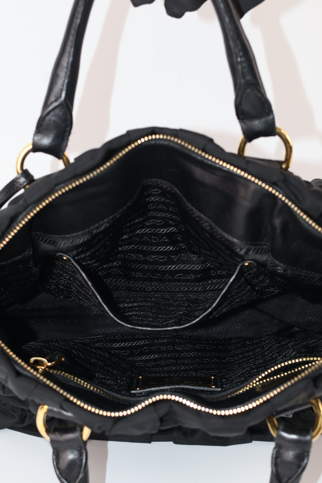 Prada Tote Gaufré Nylon