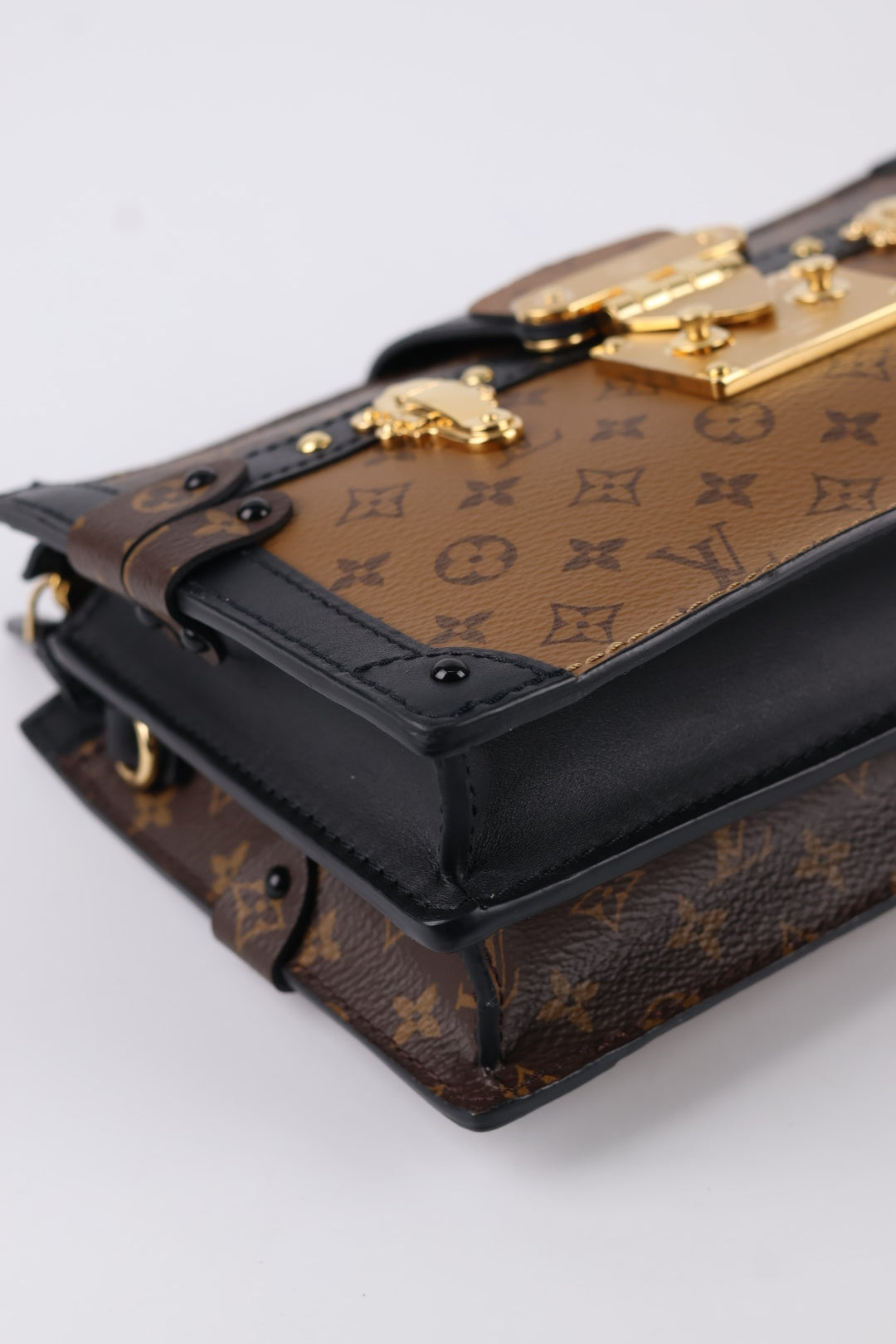 Louis Vuitton Trunk Malle