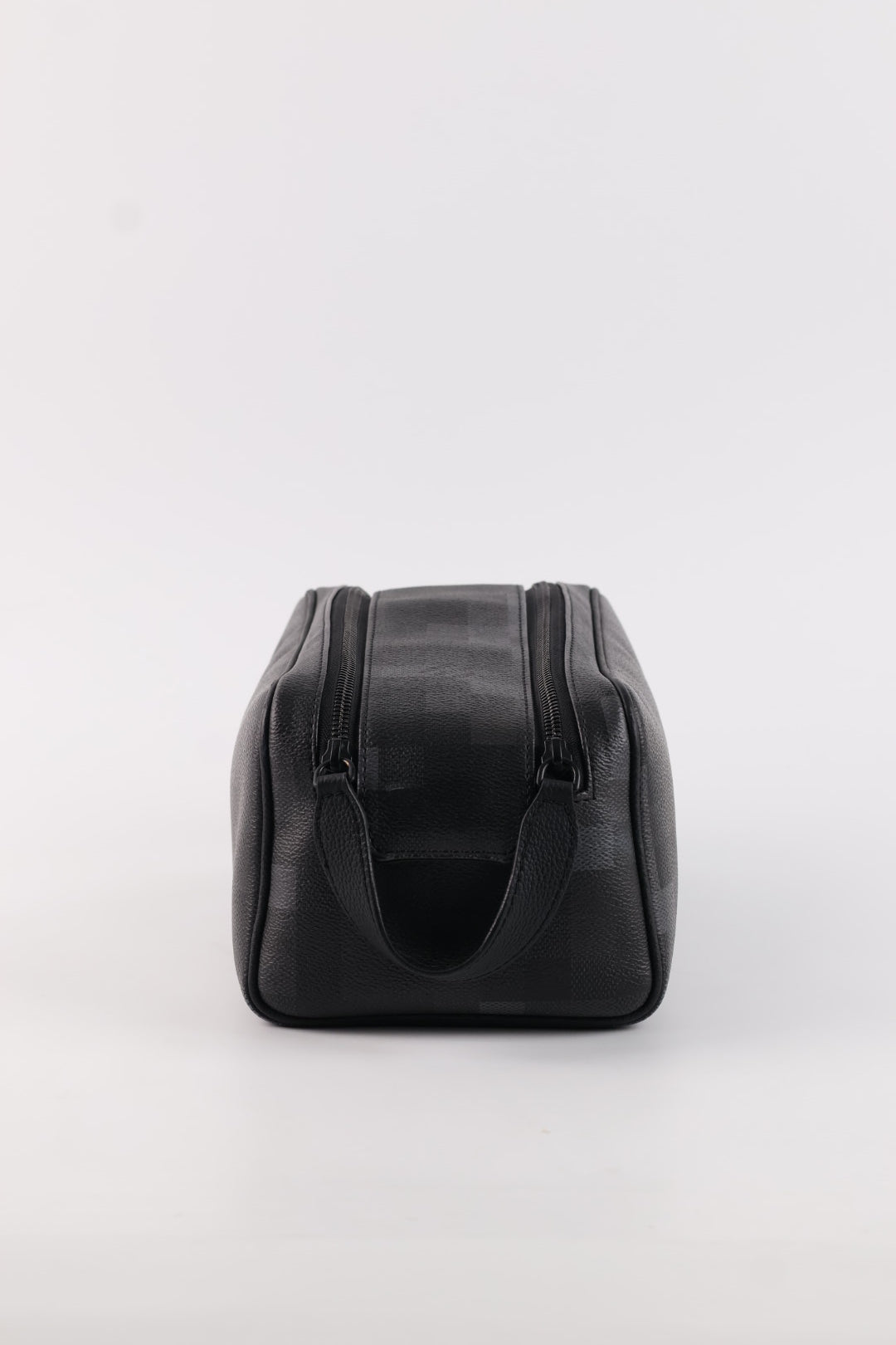 Louis Vuitton Toilette Dopp Kit Damoflage