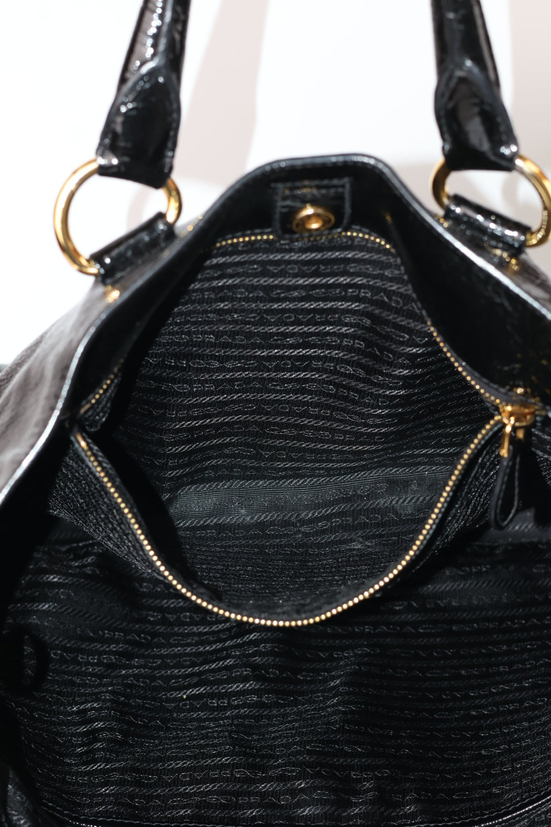 Prada Tote in Pelle Verniciata
