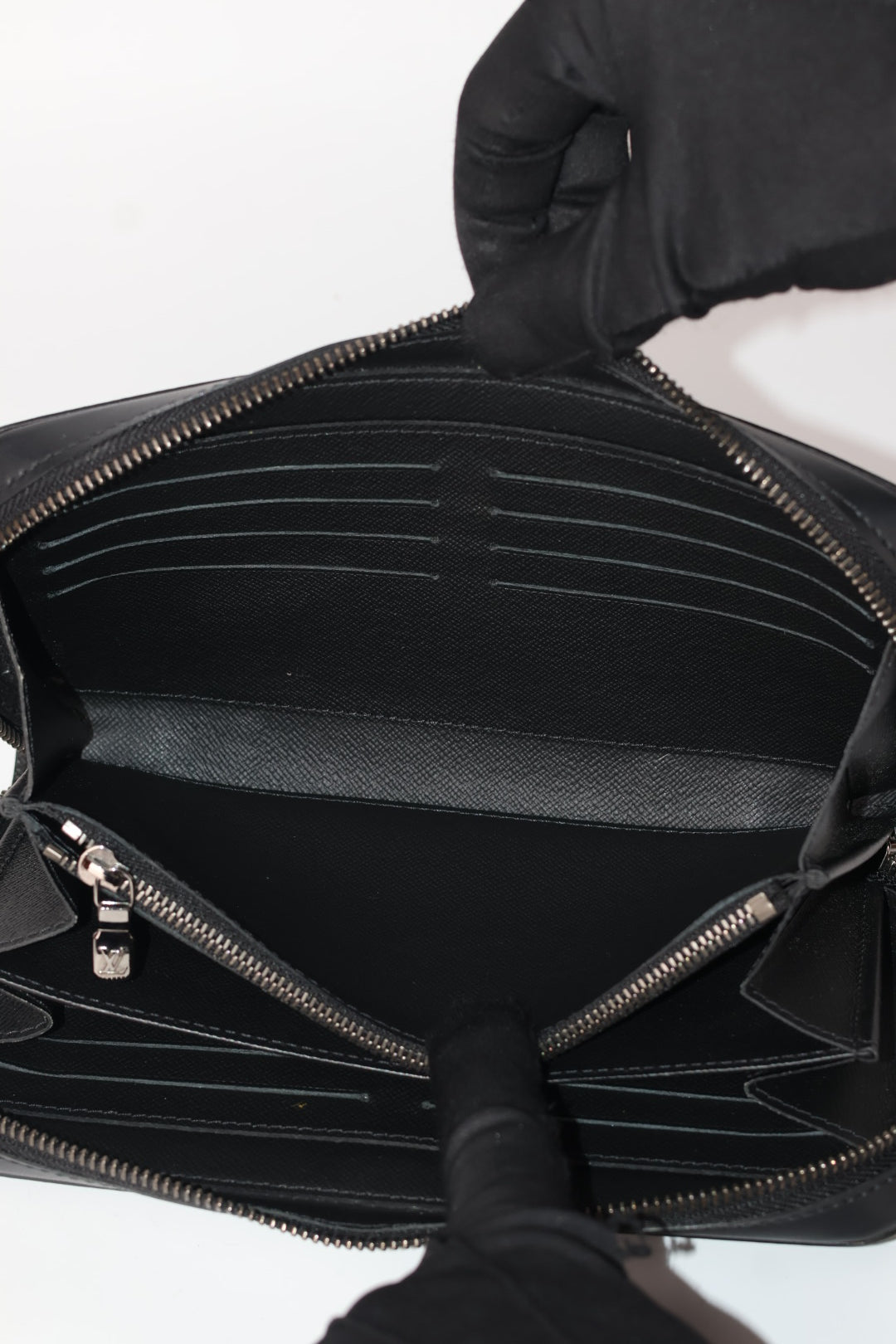 Louis Vuitton Pochette Zippy Monogram Eclipse