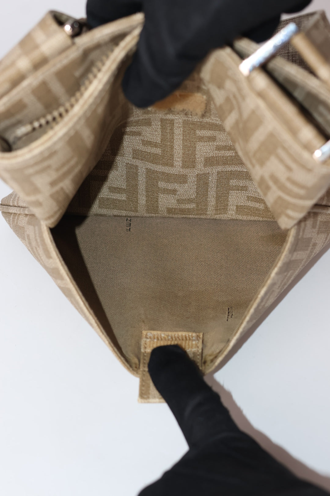 Fendi Messenger FF Logo