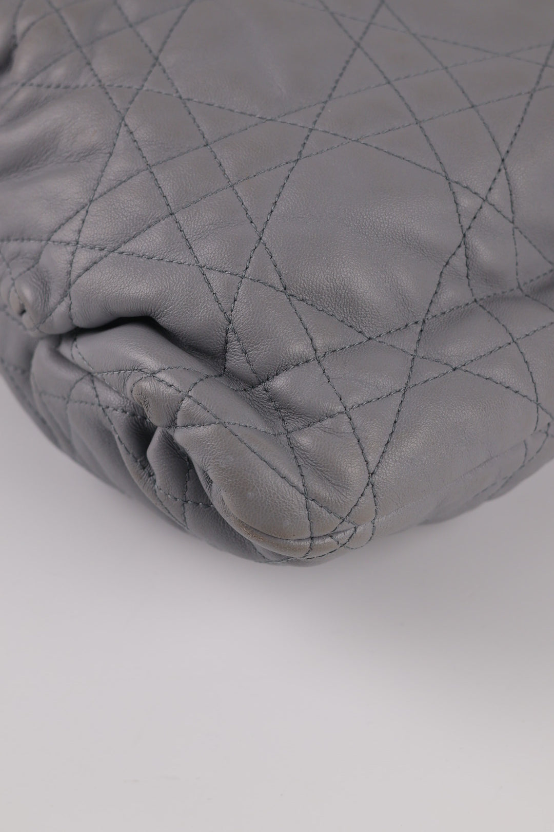 Dior Bucket in Pelle Cannage