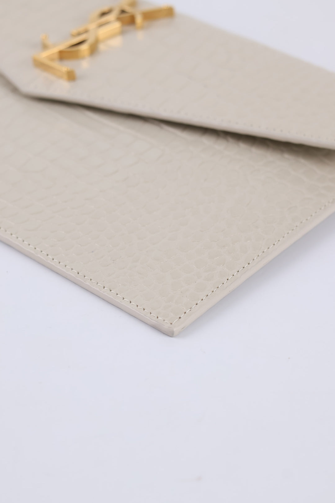 Saint Laurent Pochette Uptown Cocco