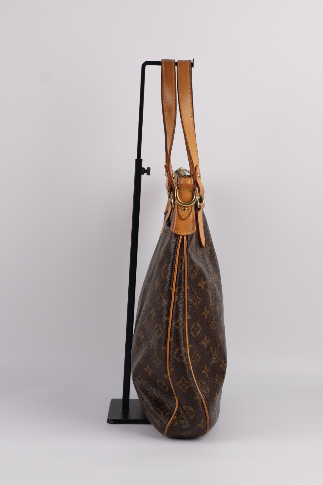 Louis Vuitton Odèon Monogram