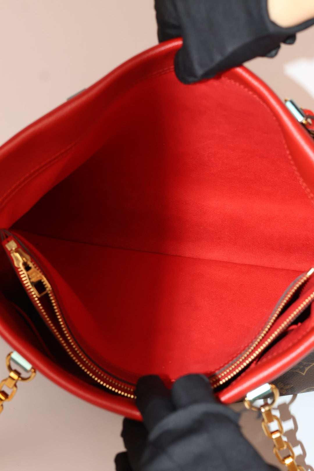 Louis Vuitton Pallas Shopping Monogram
