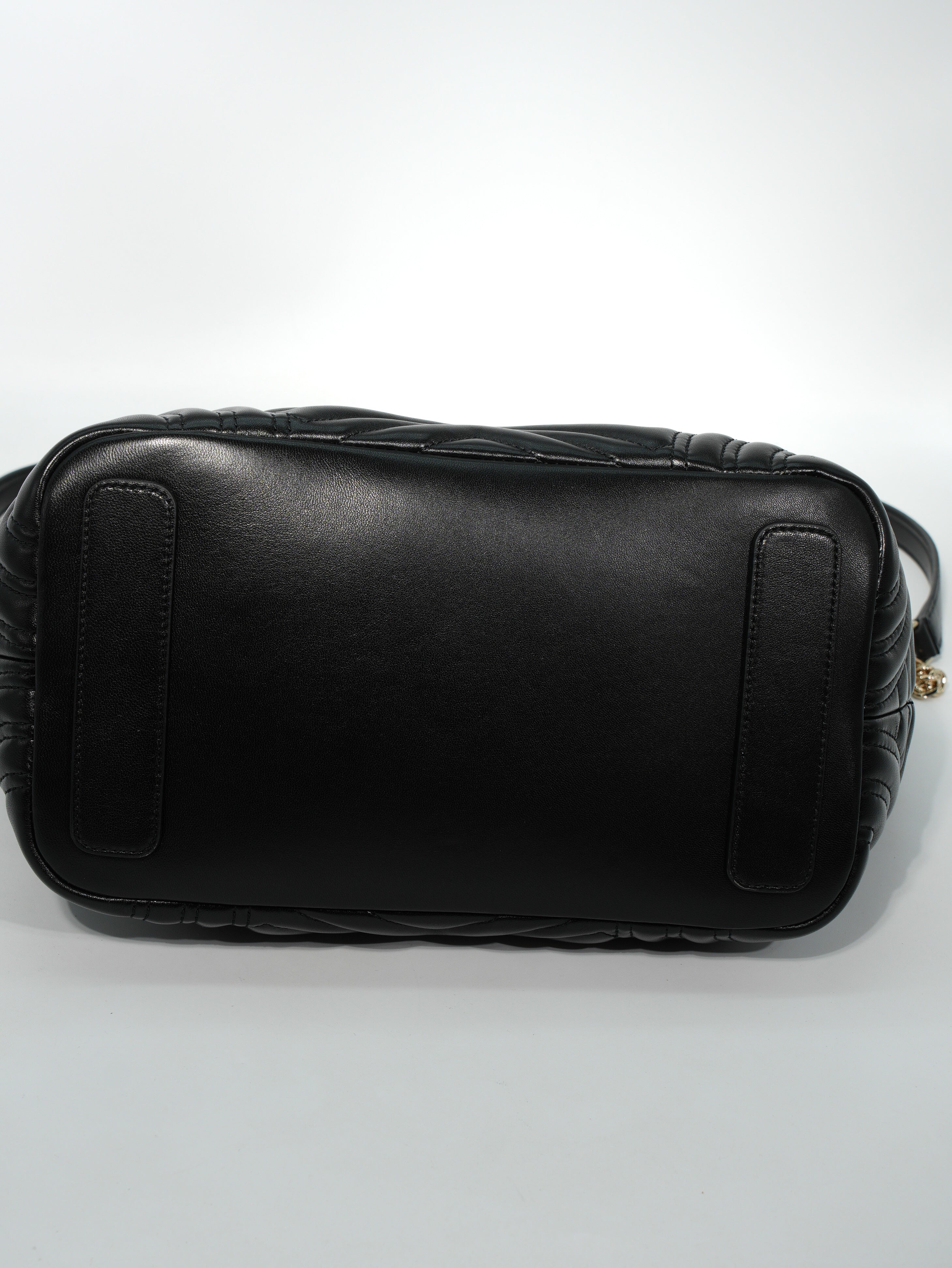 Gucci Shopping Betty Media