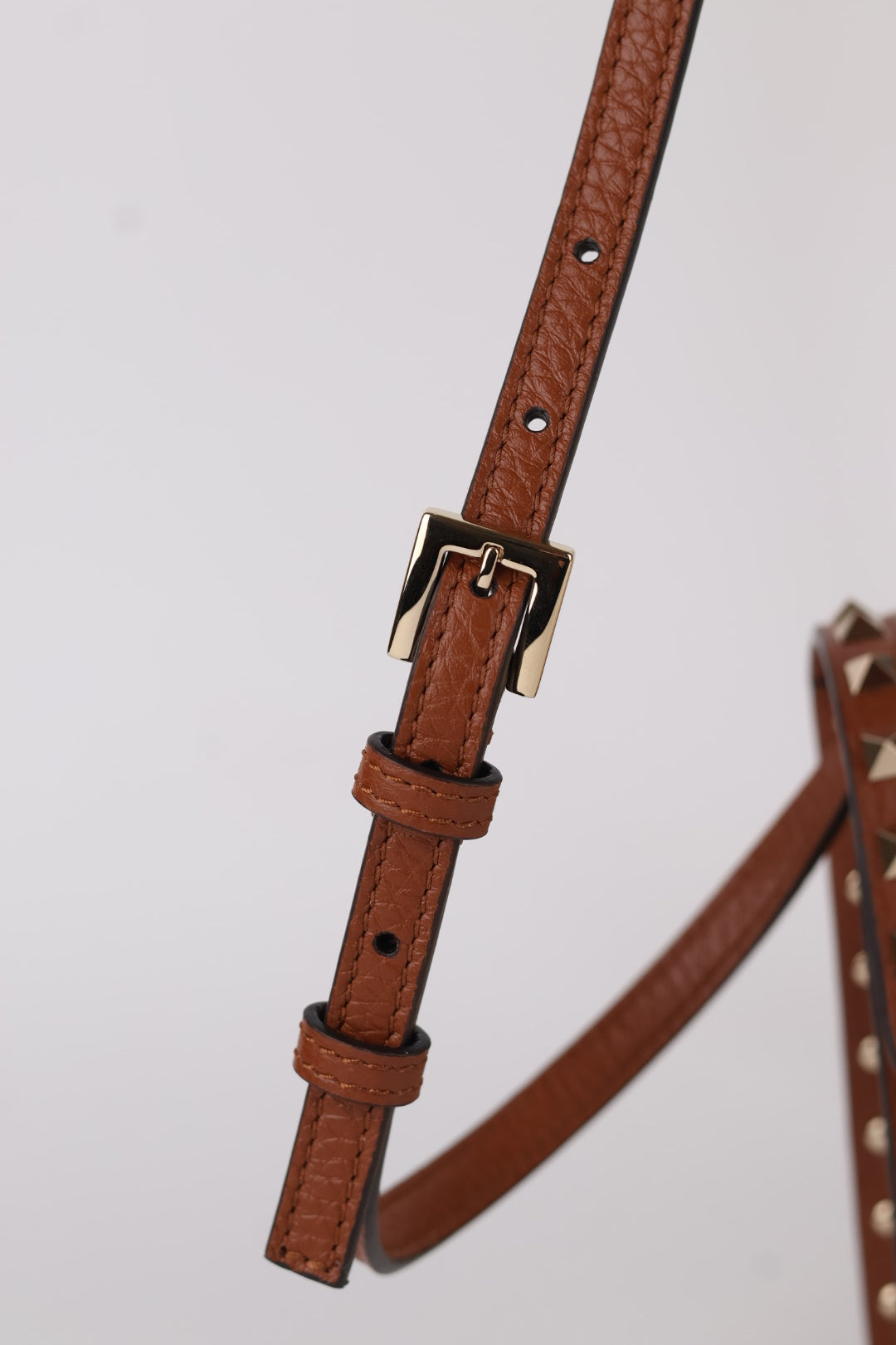 Valentino Rockstud Piccola a Tracolla Rafia