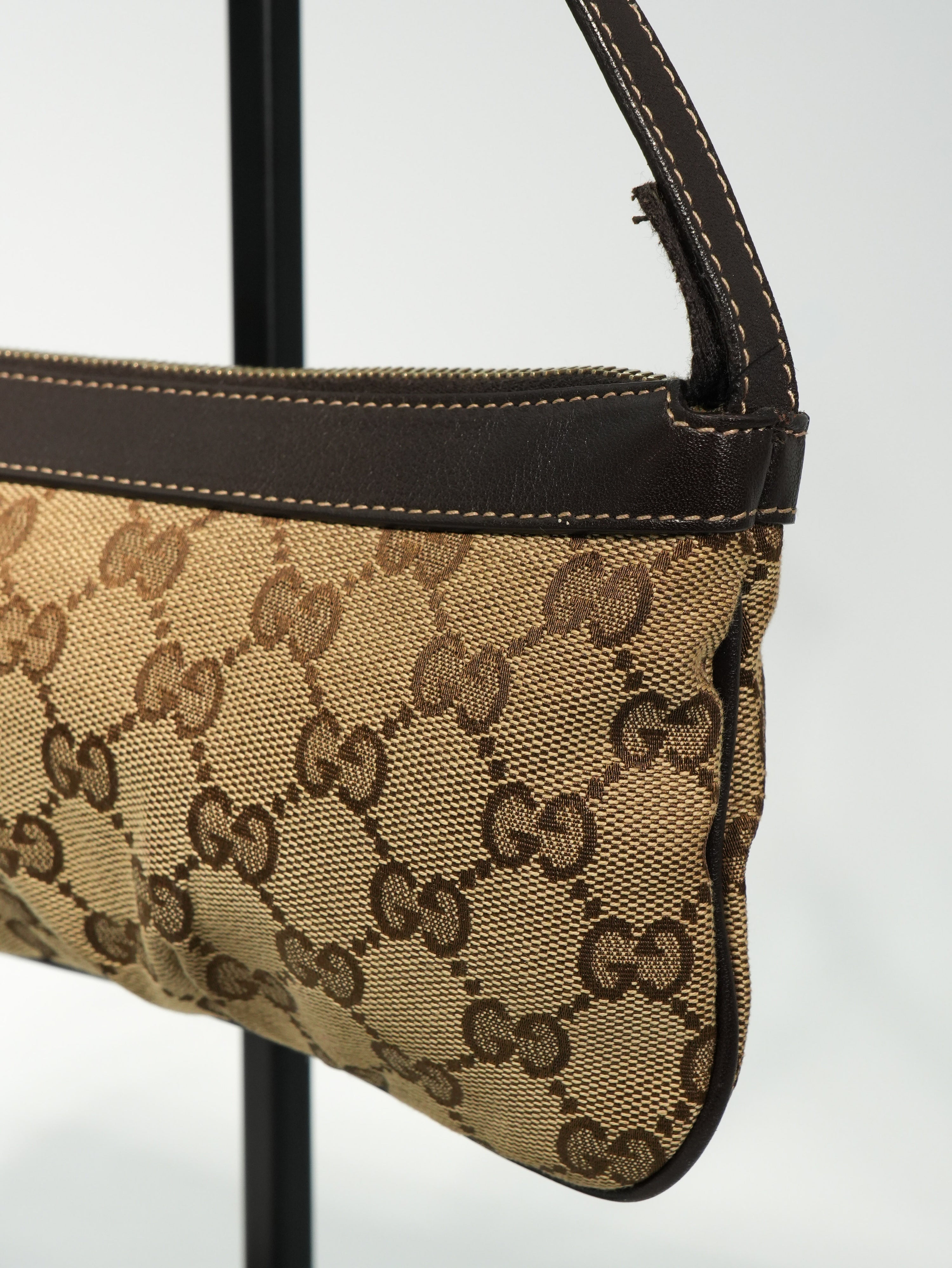 Gucci Pochette a Spalla GG Wave