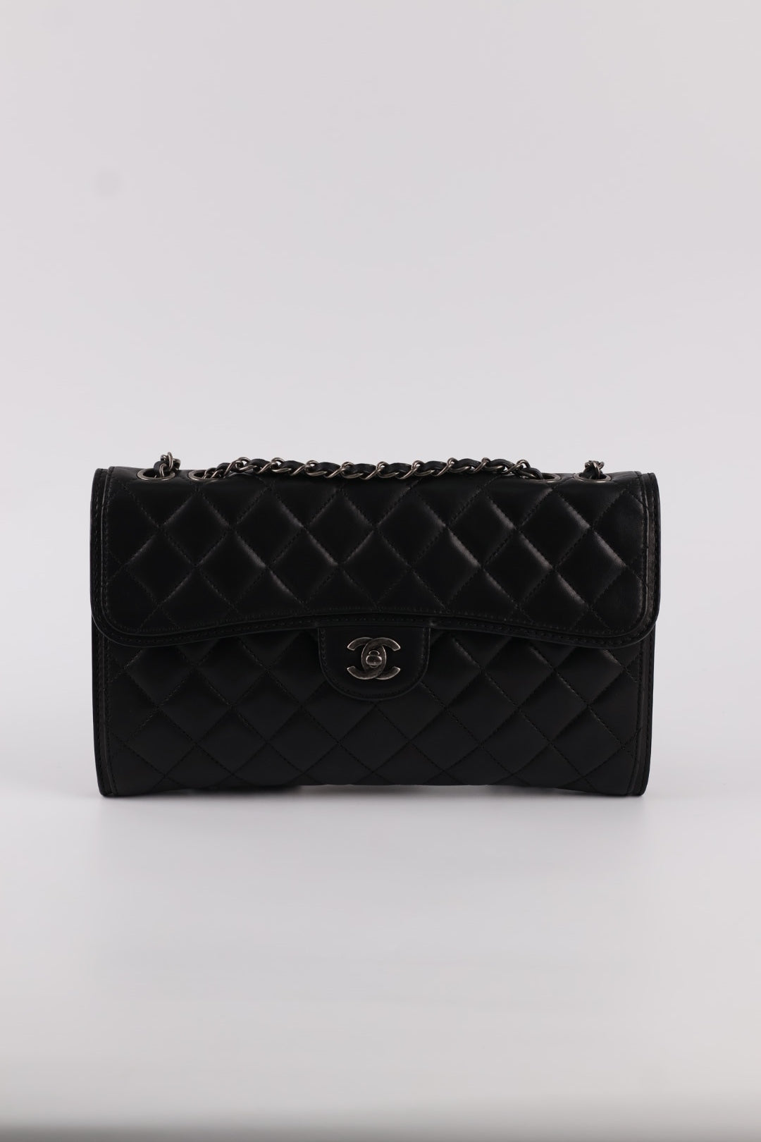 Chanel Classic East West Matelassé