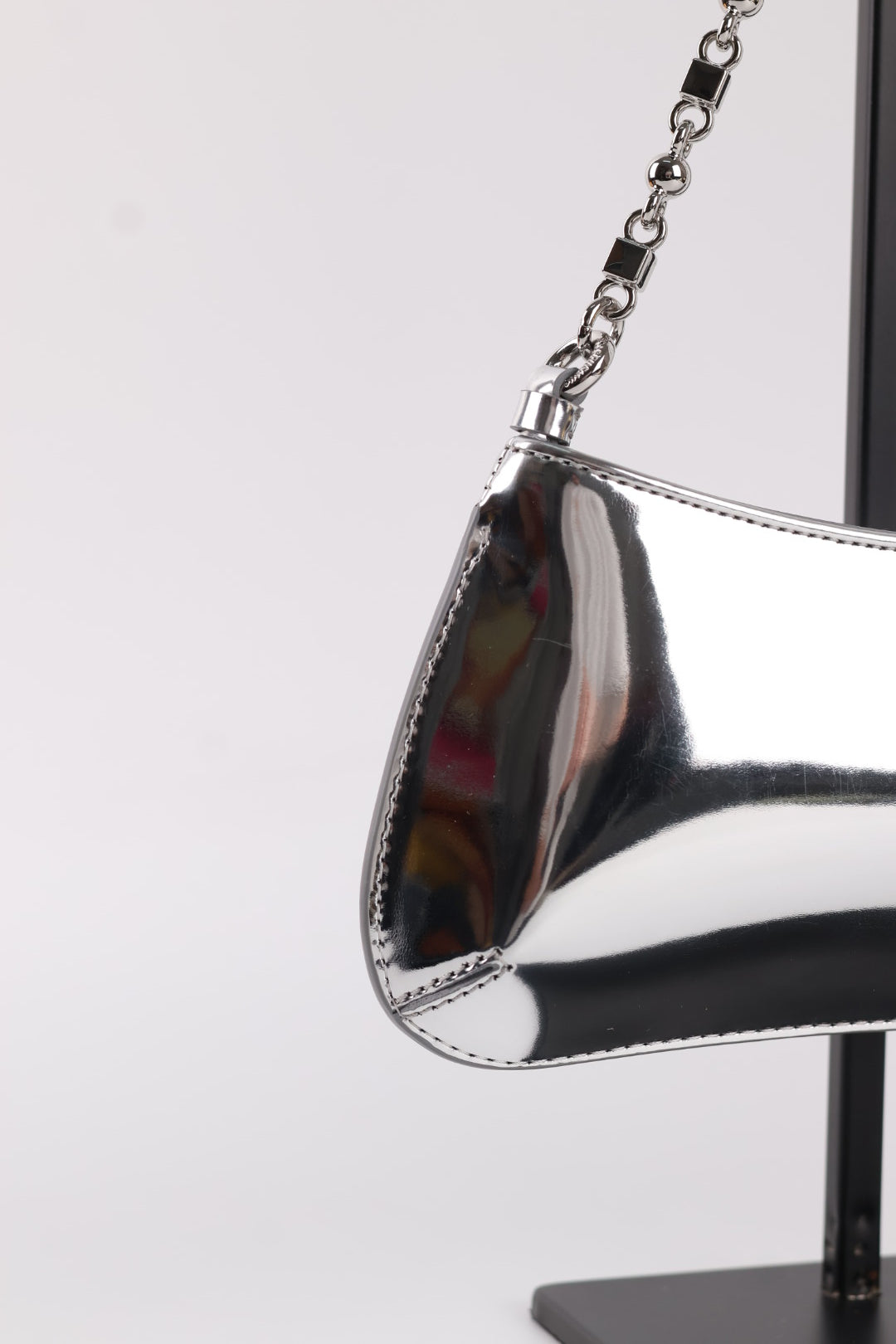 Jacquemus Le Petite Bisou