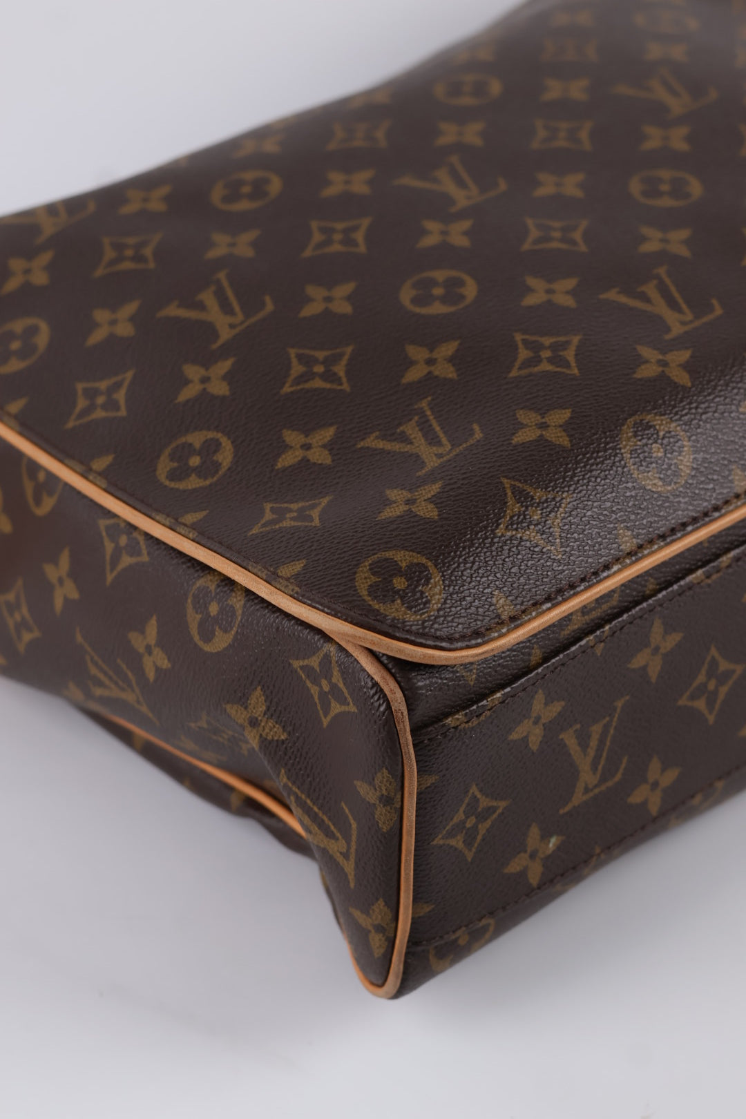 Louis Vuitton Abesses Messenger