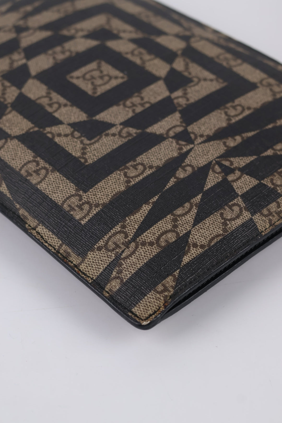 Gucci Pochette Caleido GG Supreme