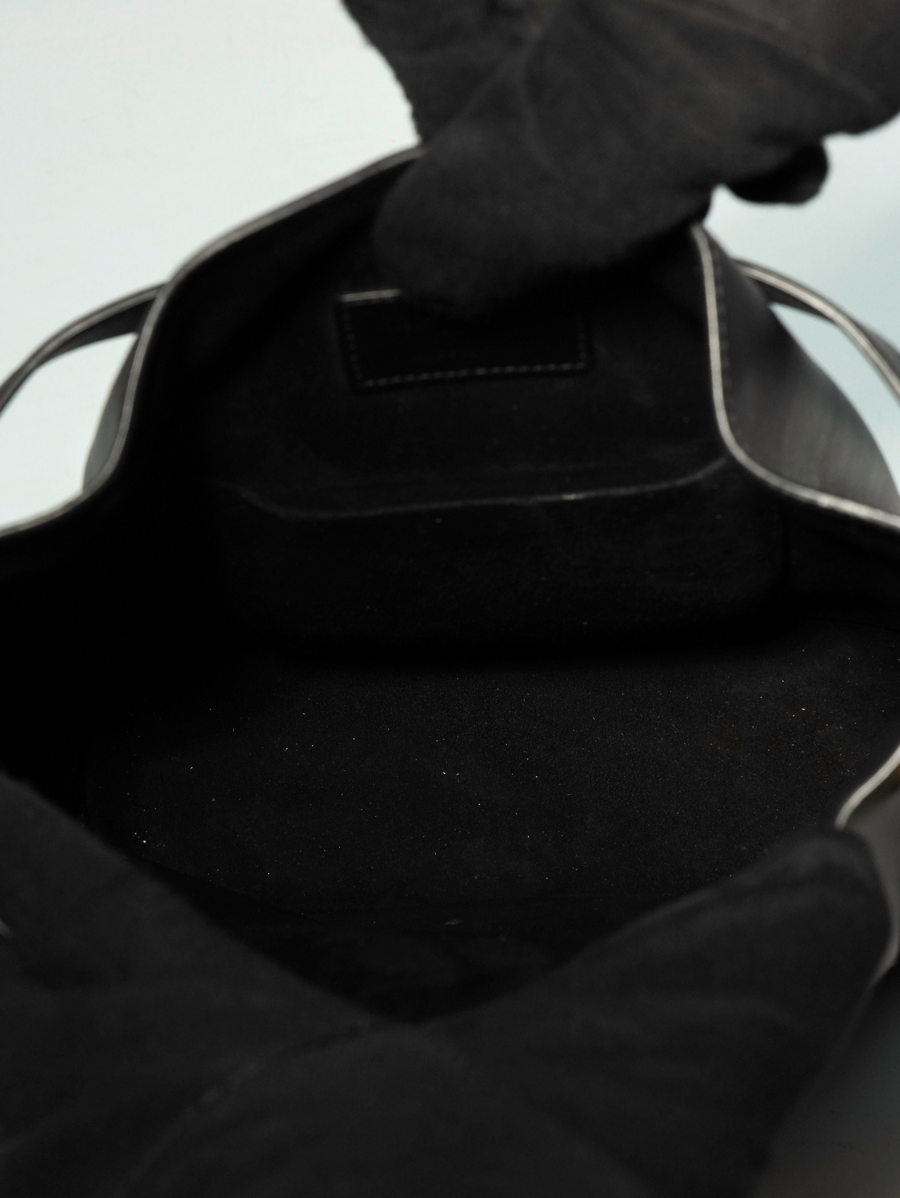 Dior C’est Dior in pelle