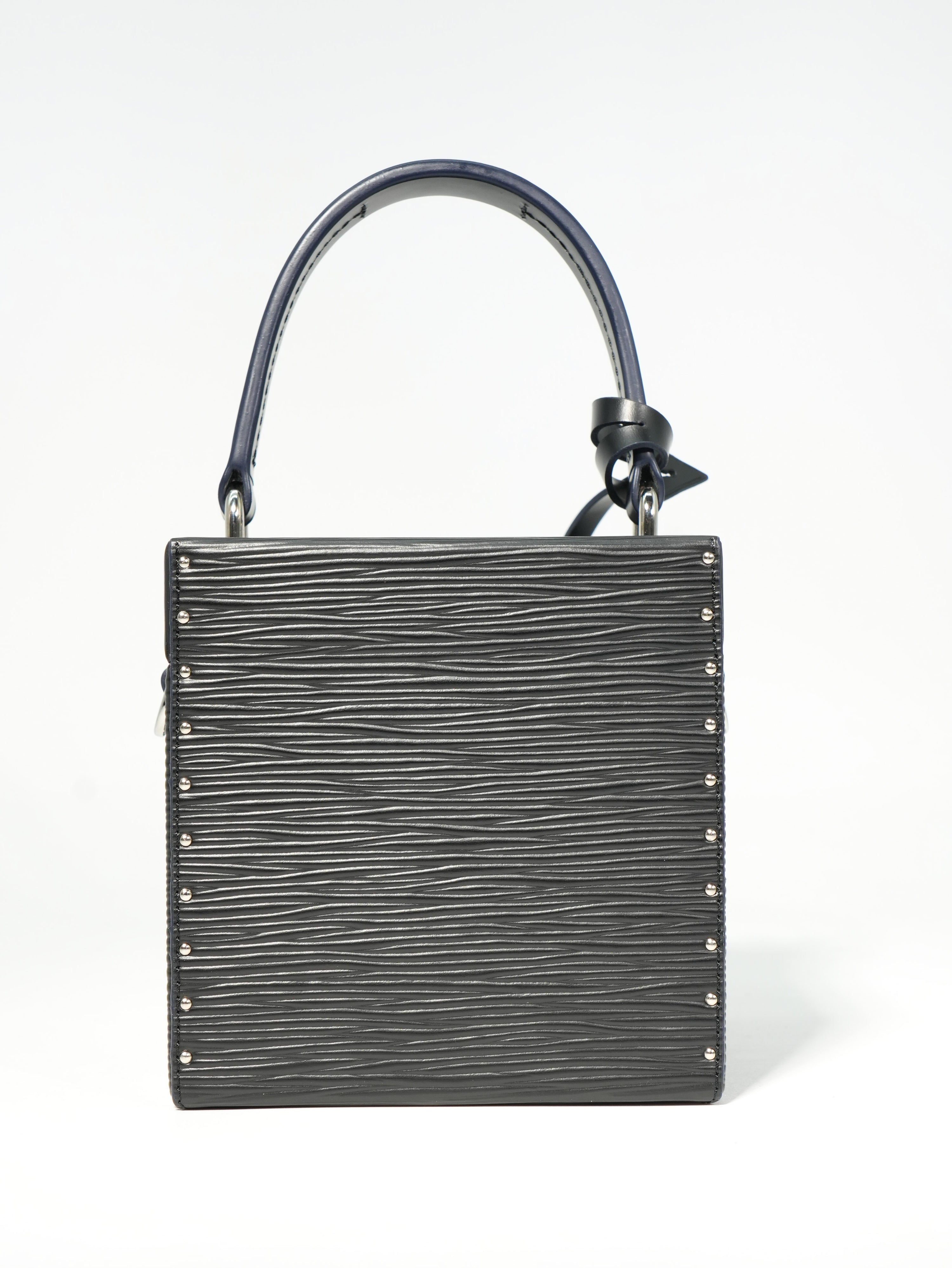 Louis Vuitton Bleecker Epi