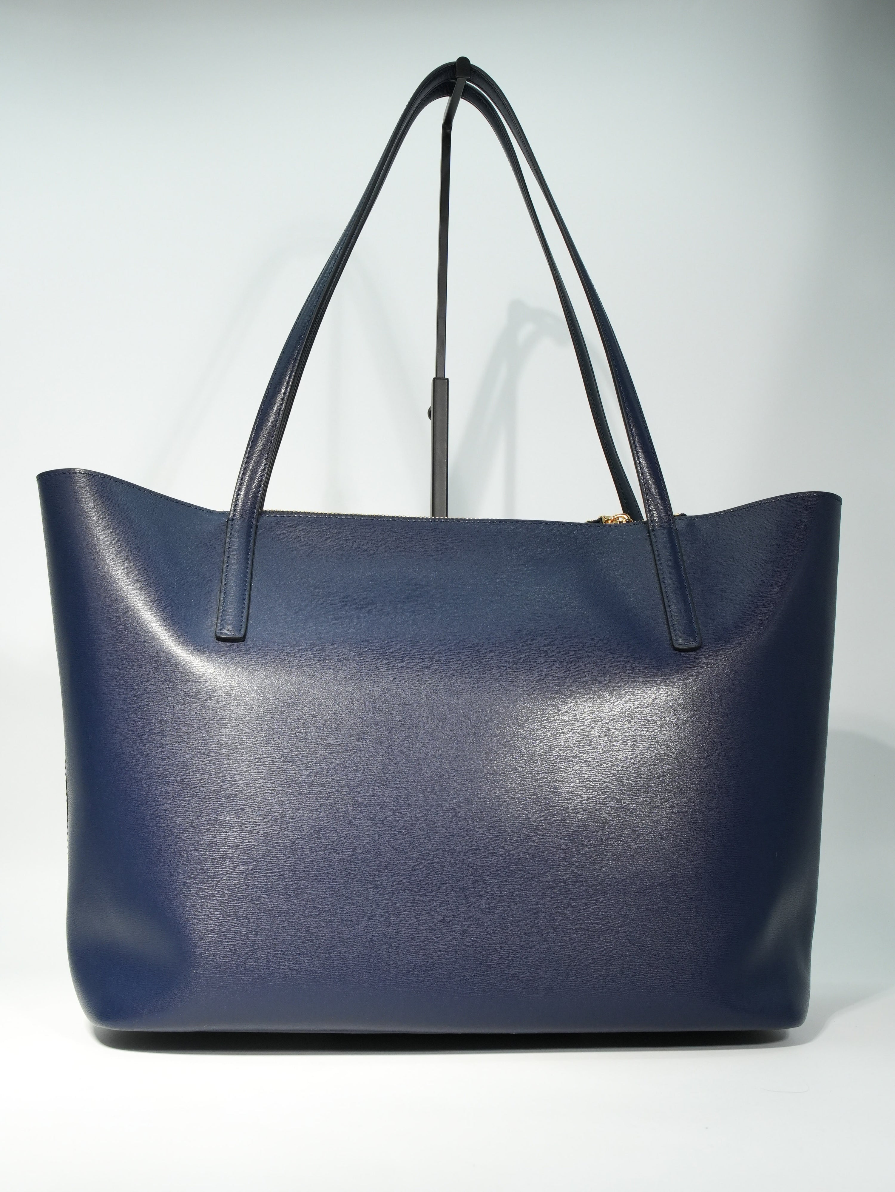 Ferragamo City Tote in Pelle