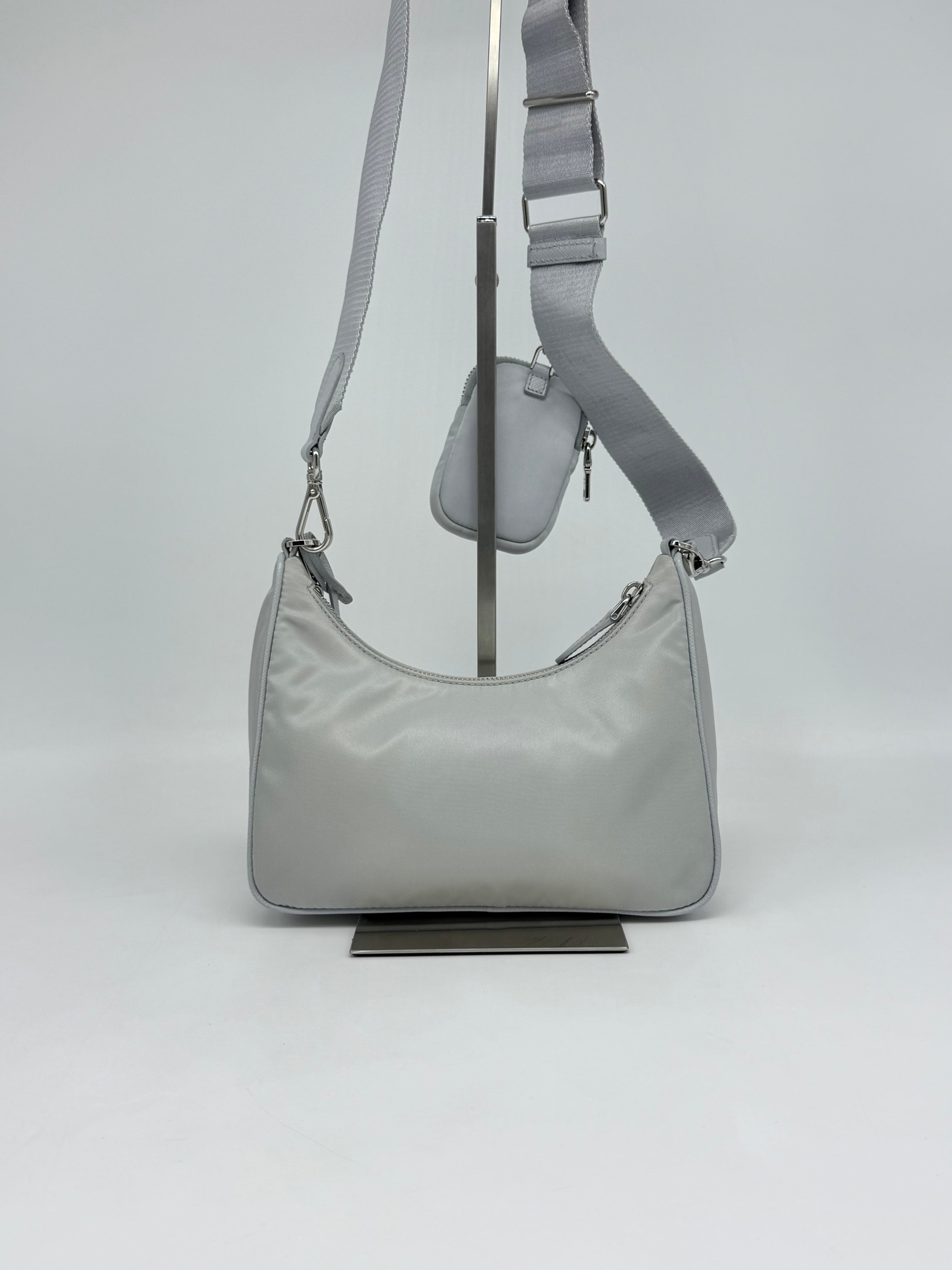 Prada Re-Edition 2005 Nylon
