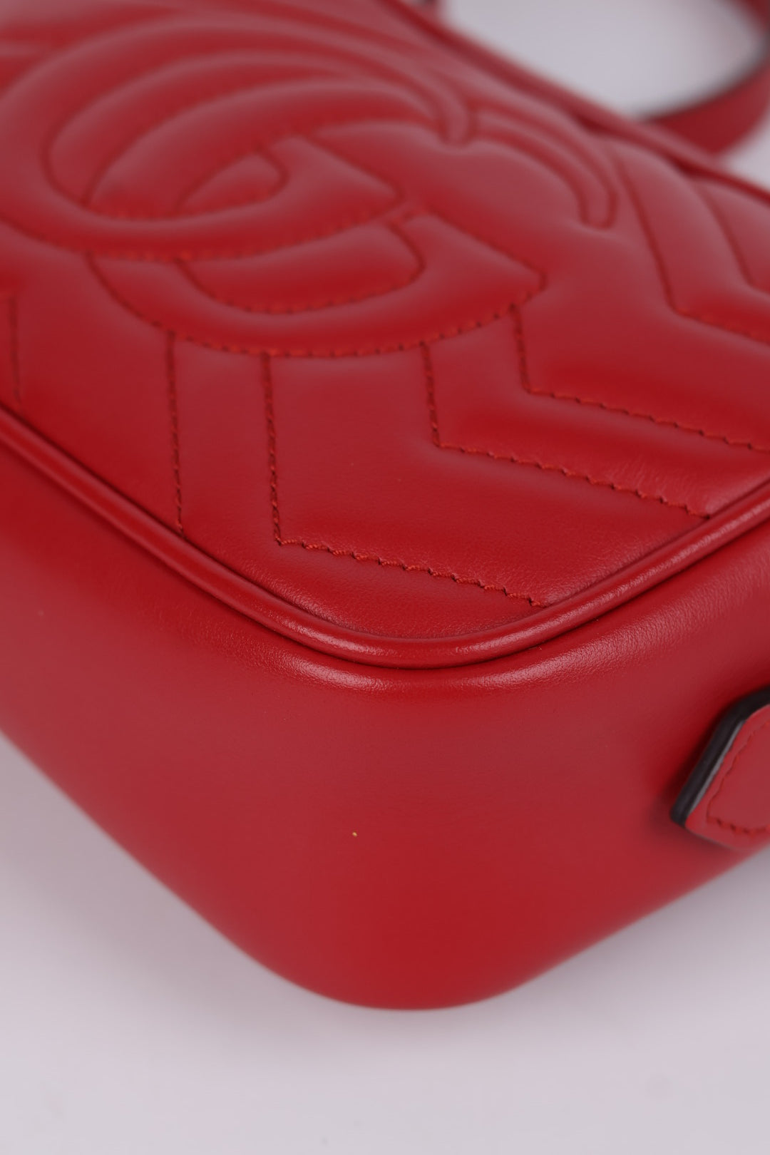 Gucci Mini Marmont Camera Bag