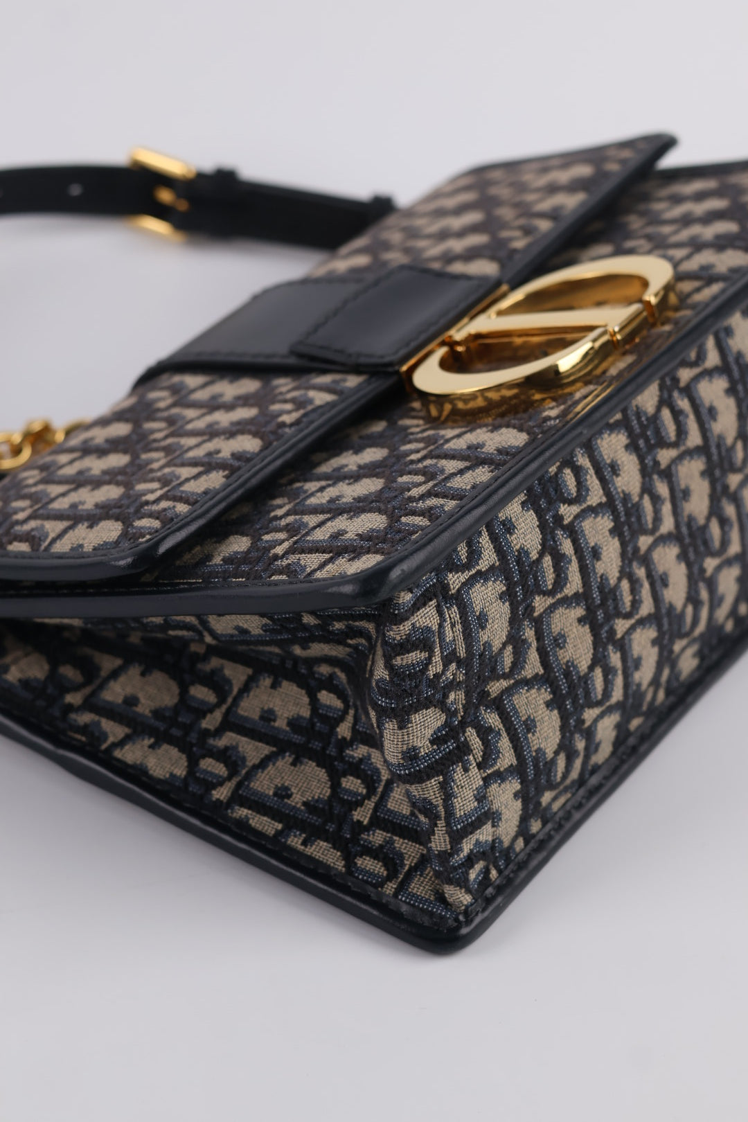 Dior Montaigne Jacquard Oblique