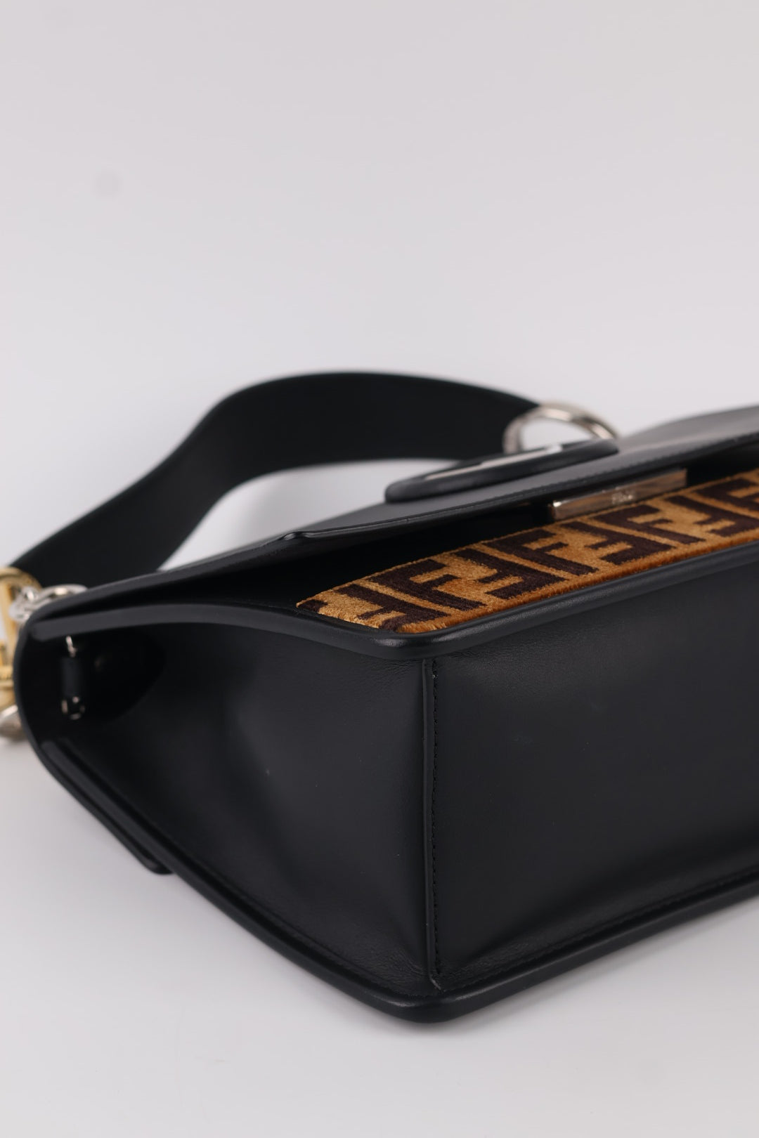 Fendi Kan FF Pelle e Velvet