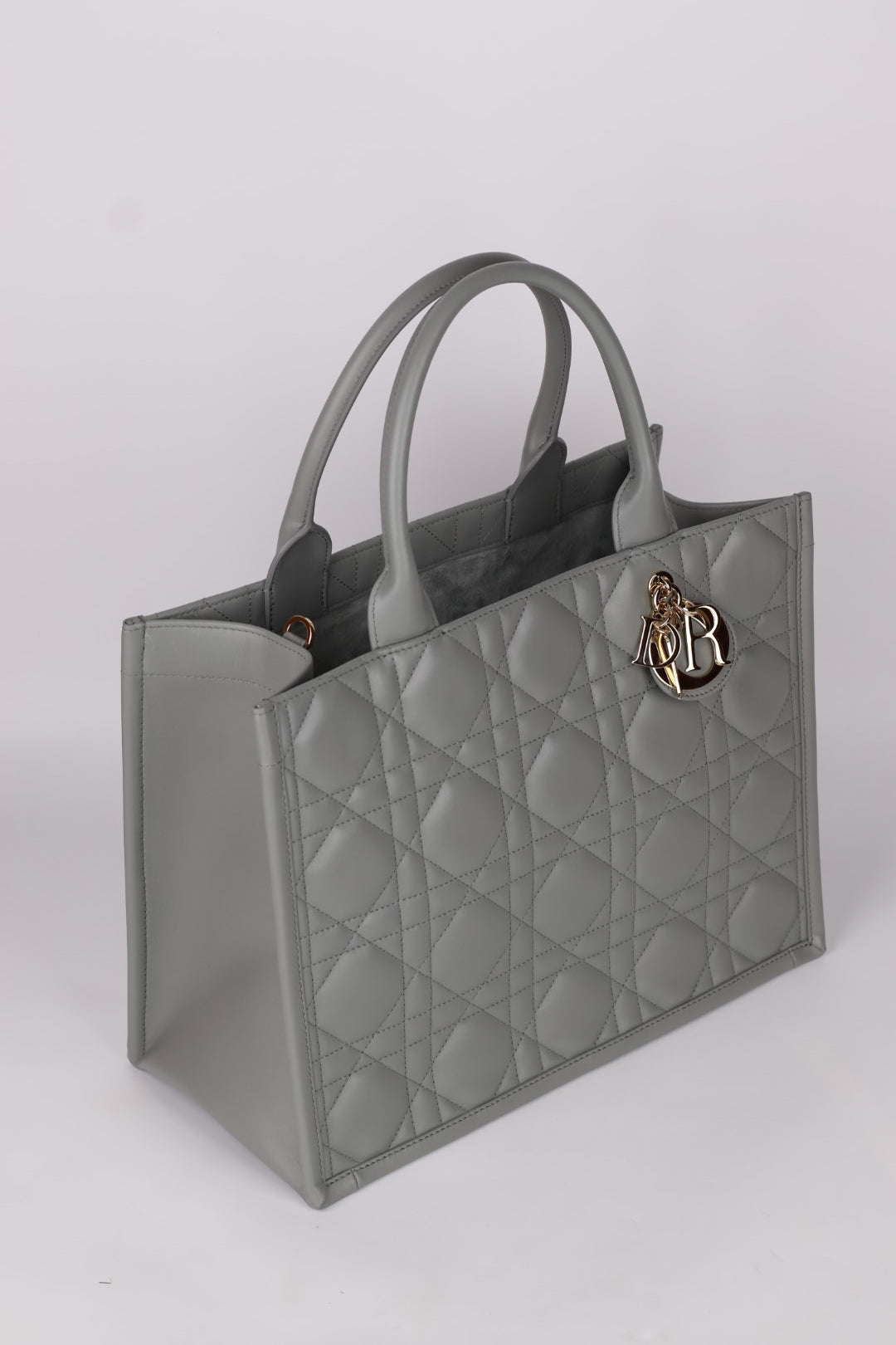 Dior Book Tote Macrocannage Media