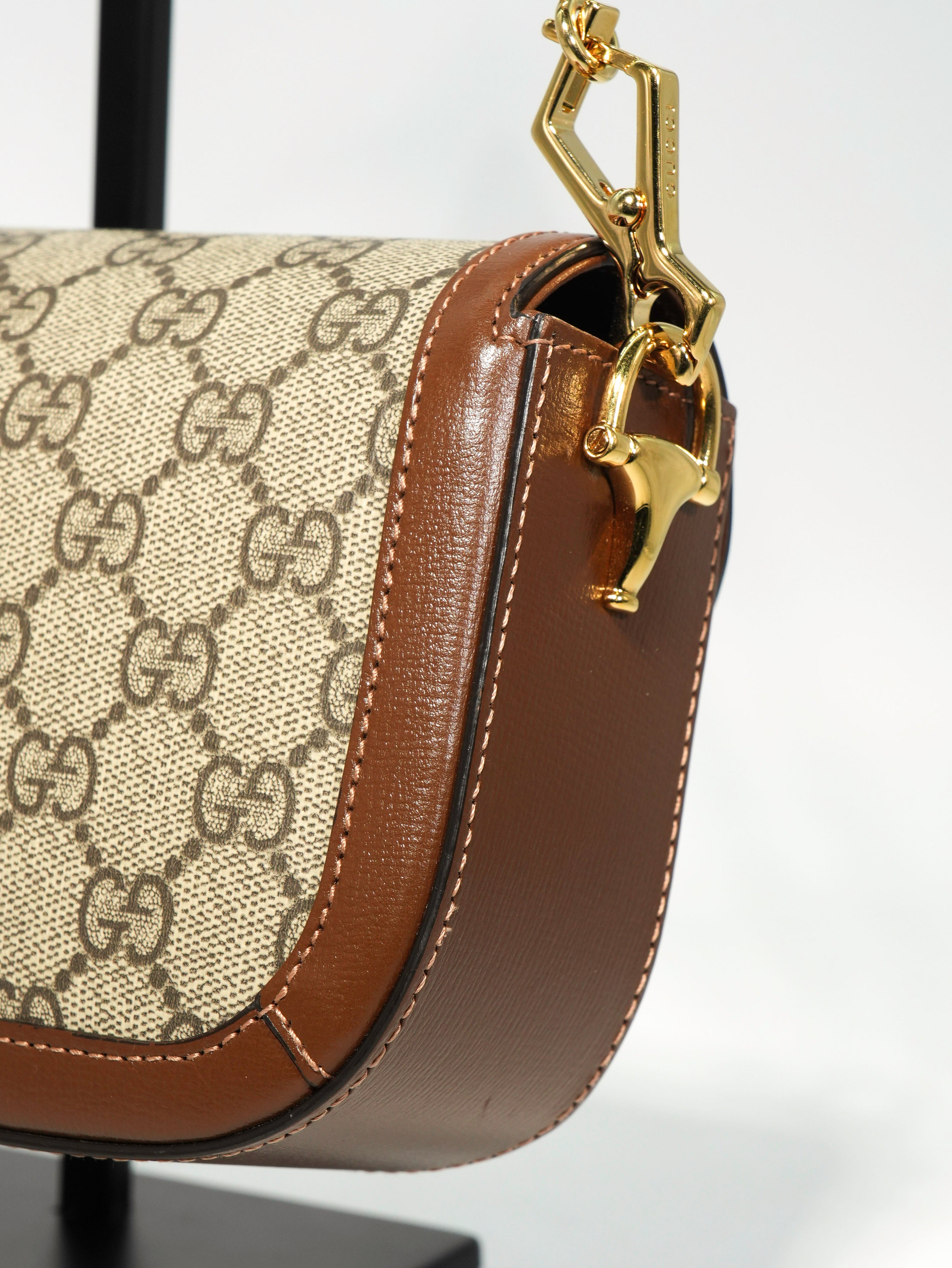 Gucci Horsebit East-West GG Supreme