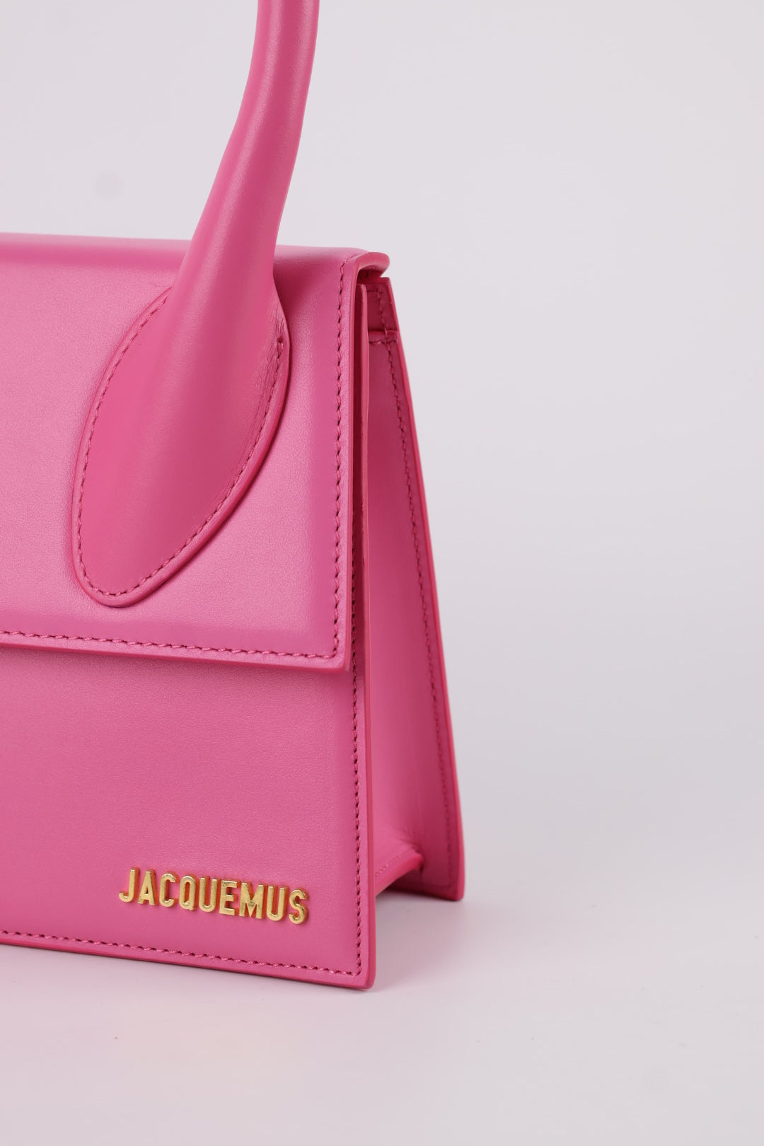 Jacquemus Le Grand Chiquito