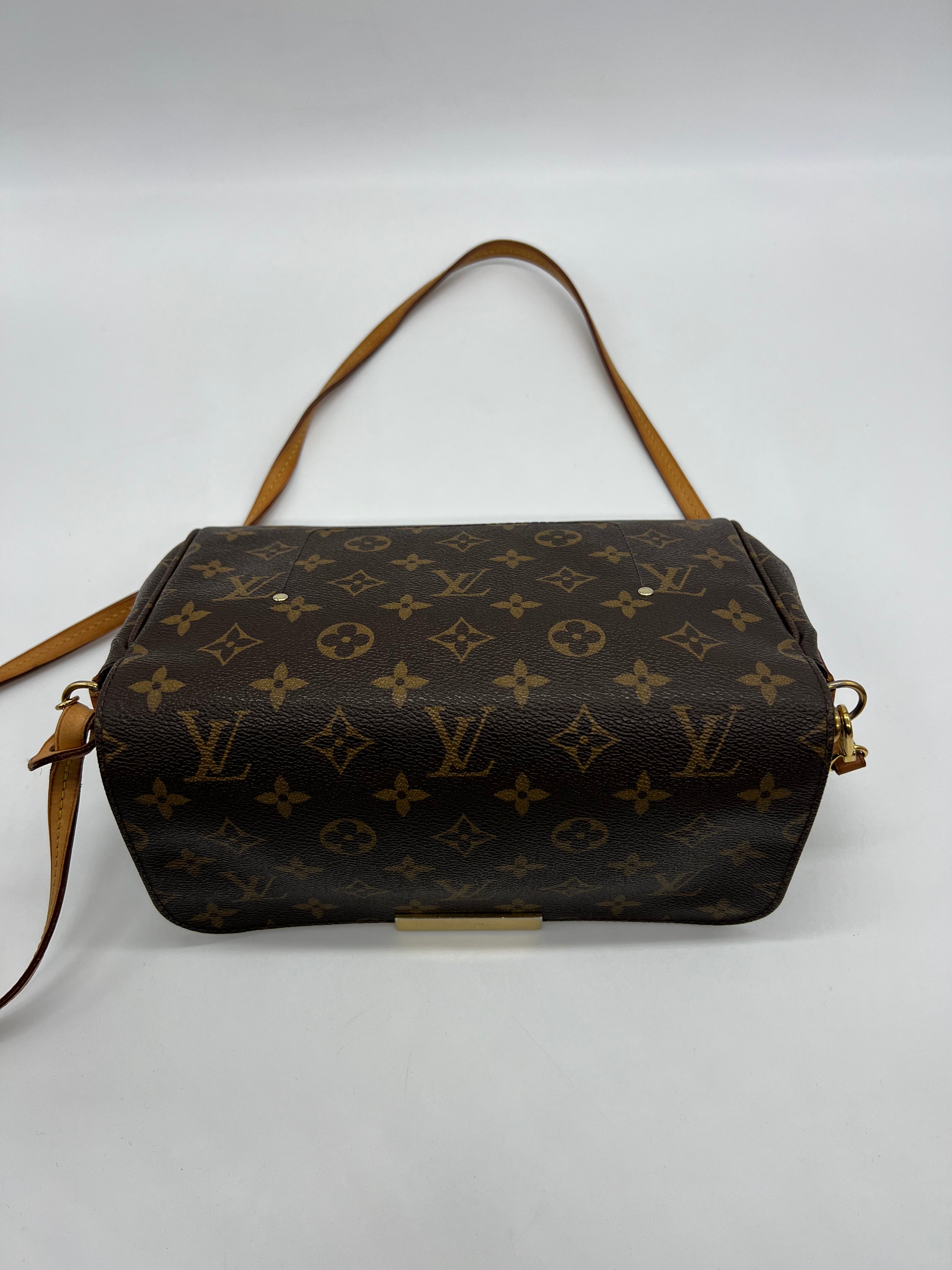 Louis Vuitton Favorite MM Monogram