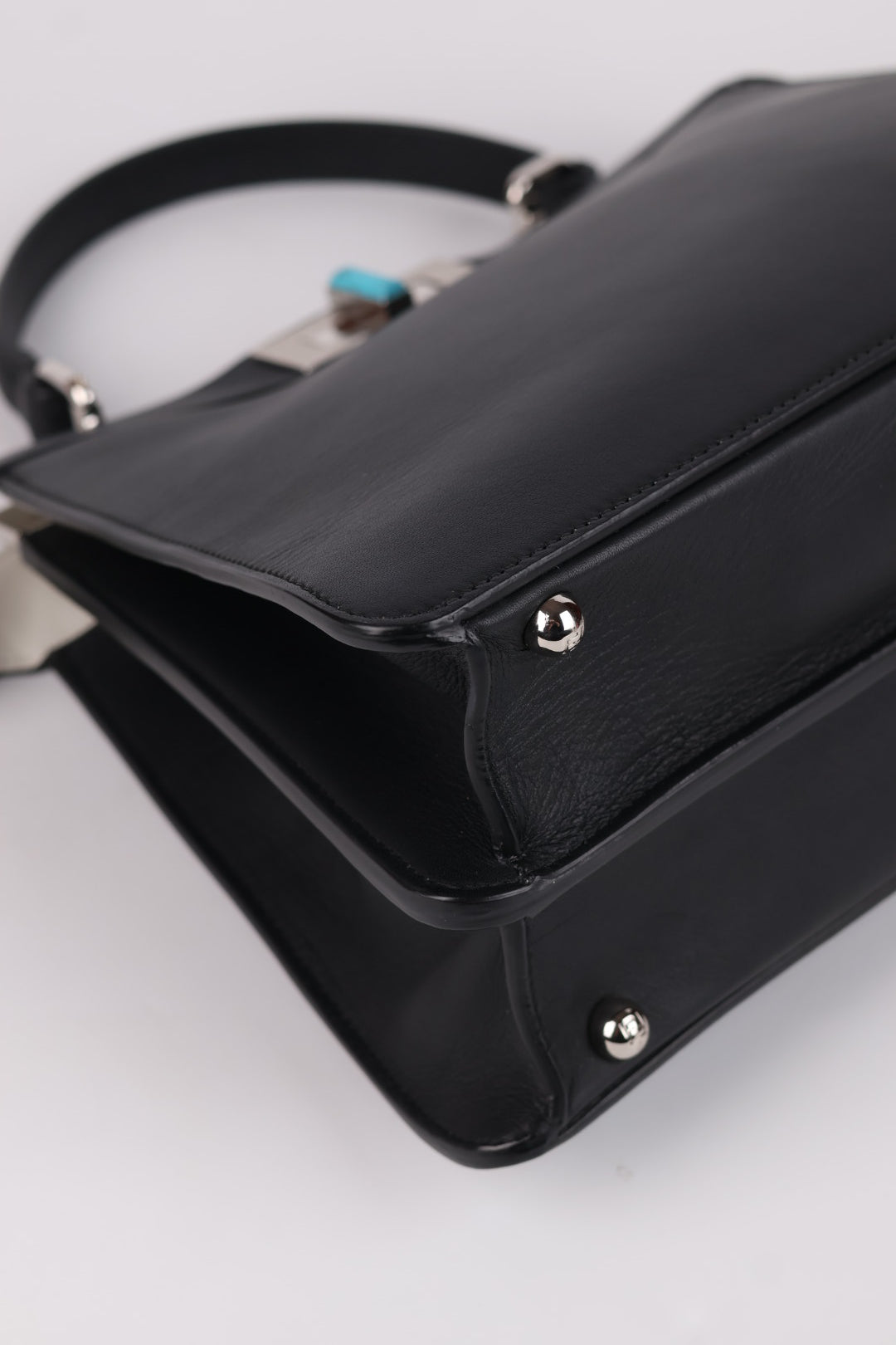 Fendi Peekaboo Iseeu Media
