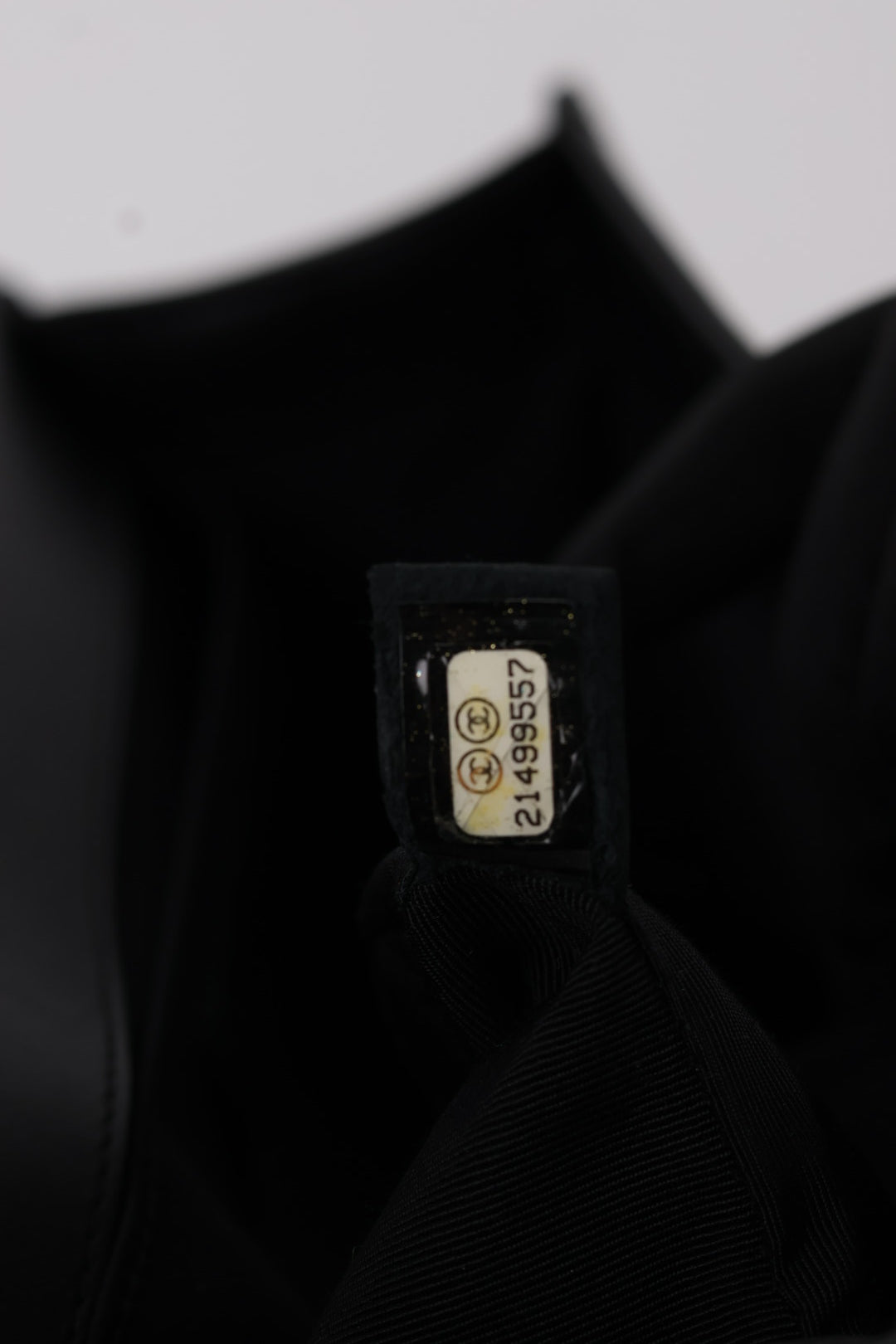 Chanel Boy Media in Pelle