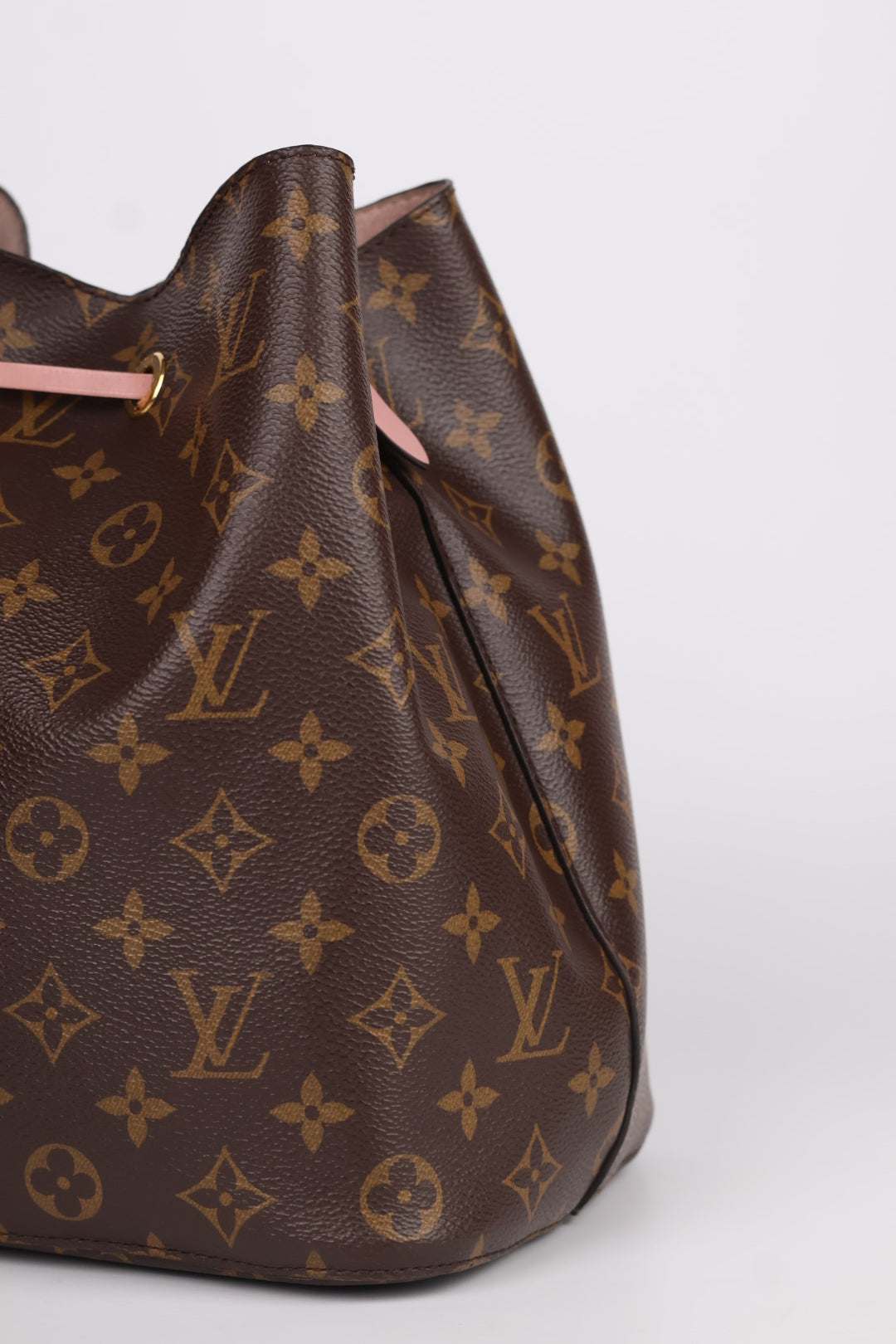Louis Vuitton Neo Noé MM