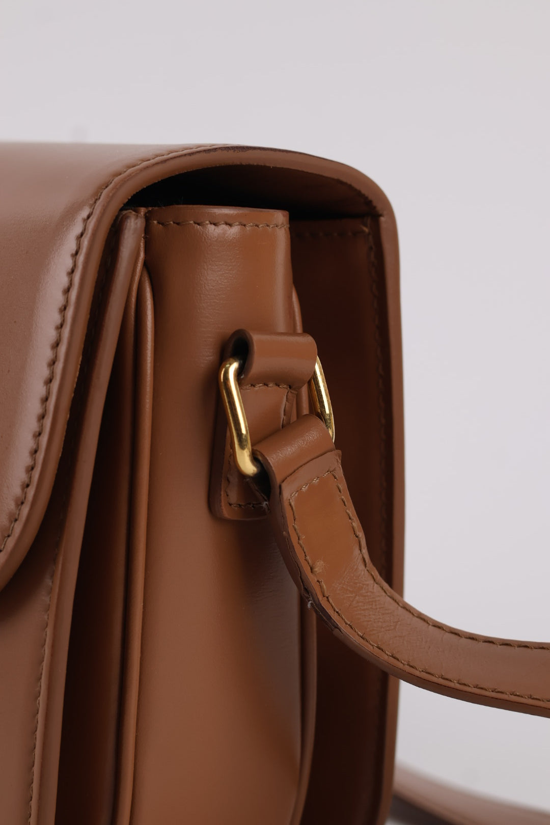 Celine Triomphe Classique