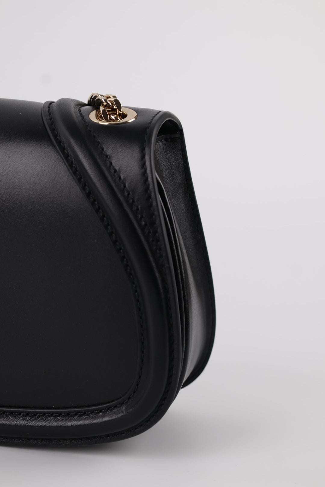 Gucci Blondie Media in Pelle