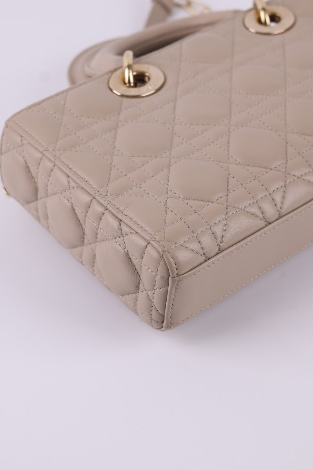 Lady Dior D-Joy Media