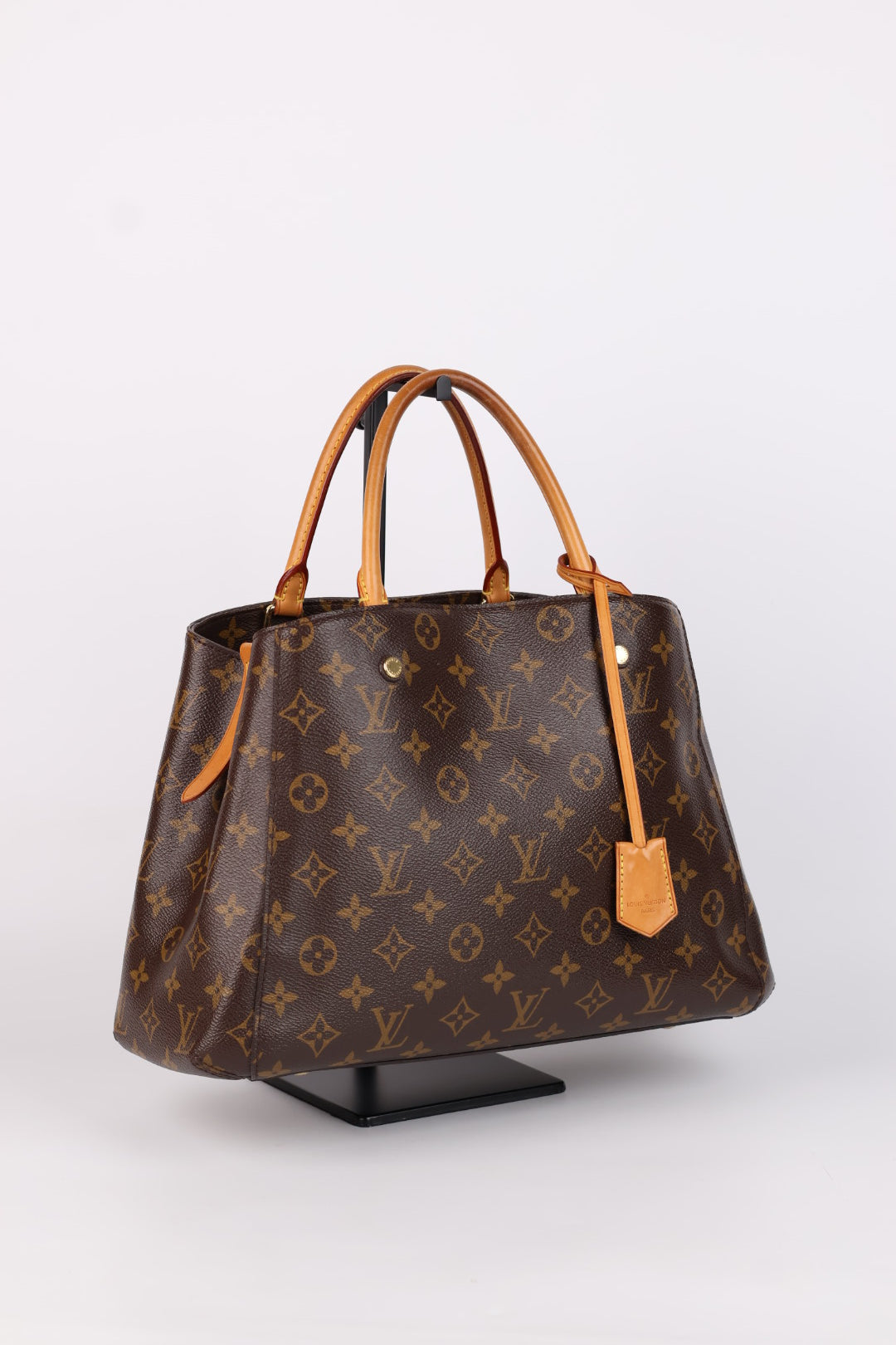Louis Vuitton Montaigne MM