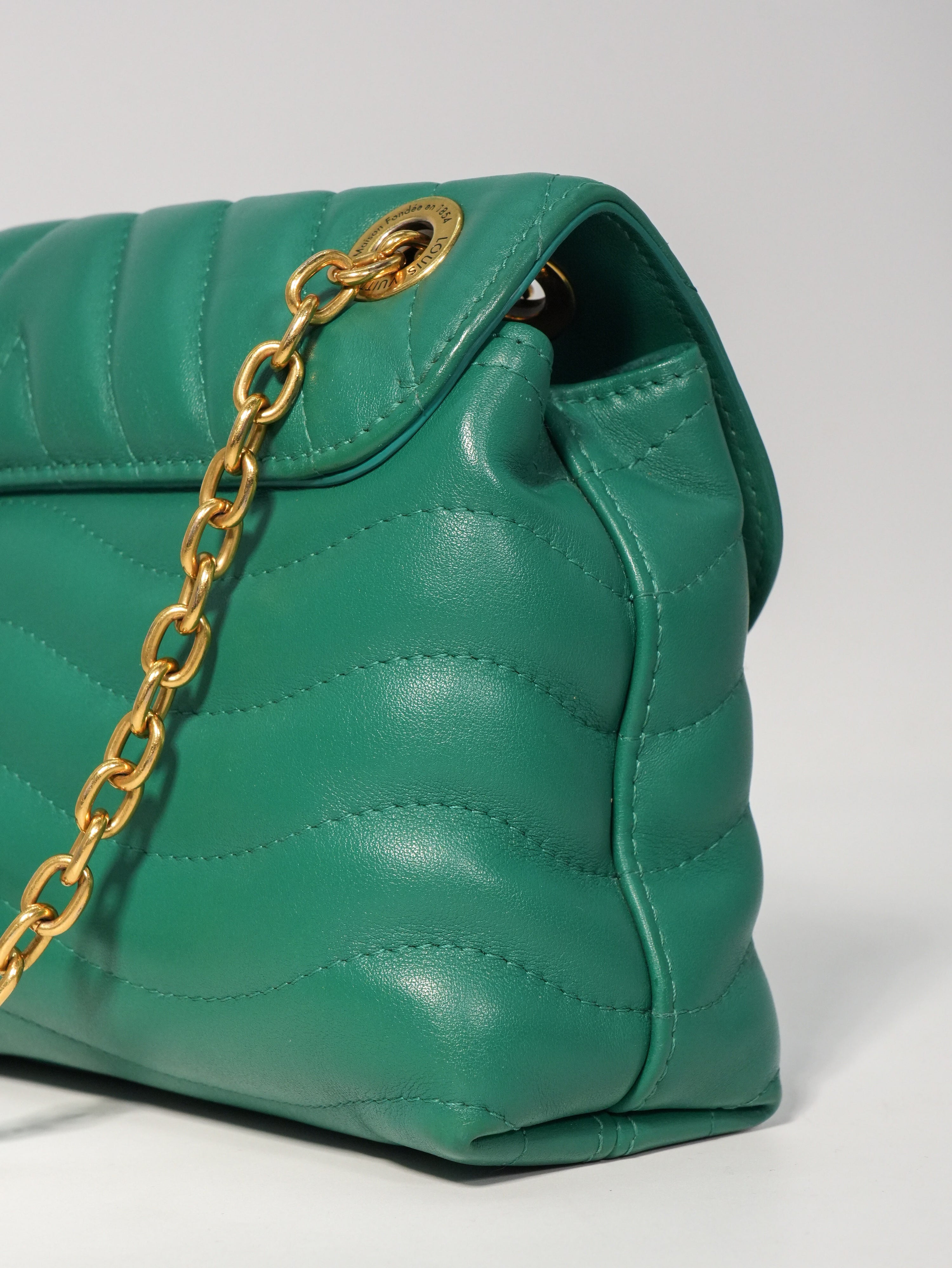 Louis Vuitton New Wave in Pelle