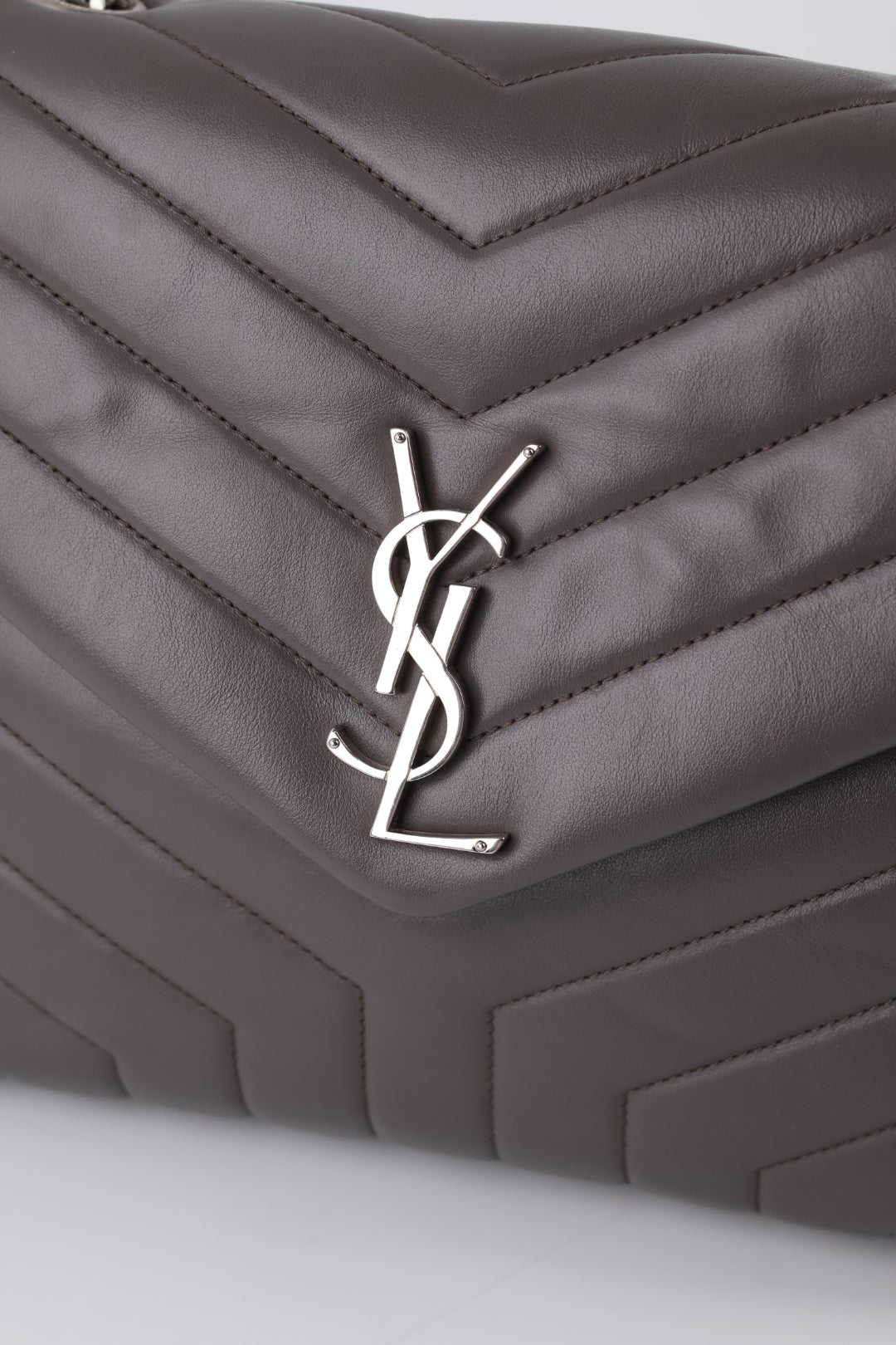 Saint Laurent Lou Lou Medium