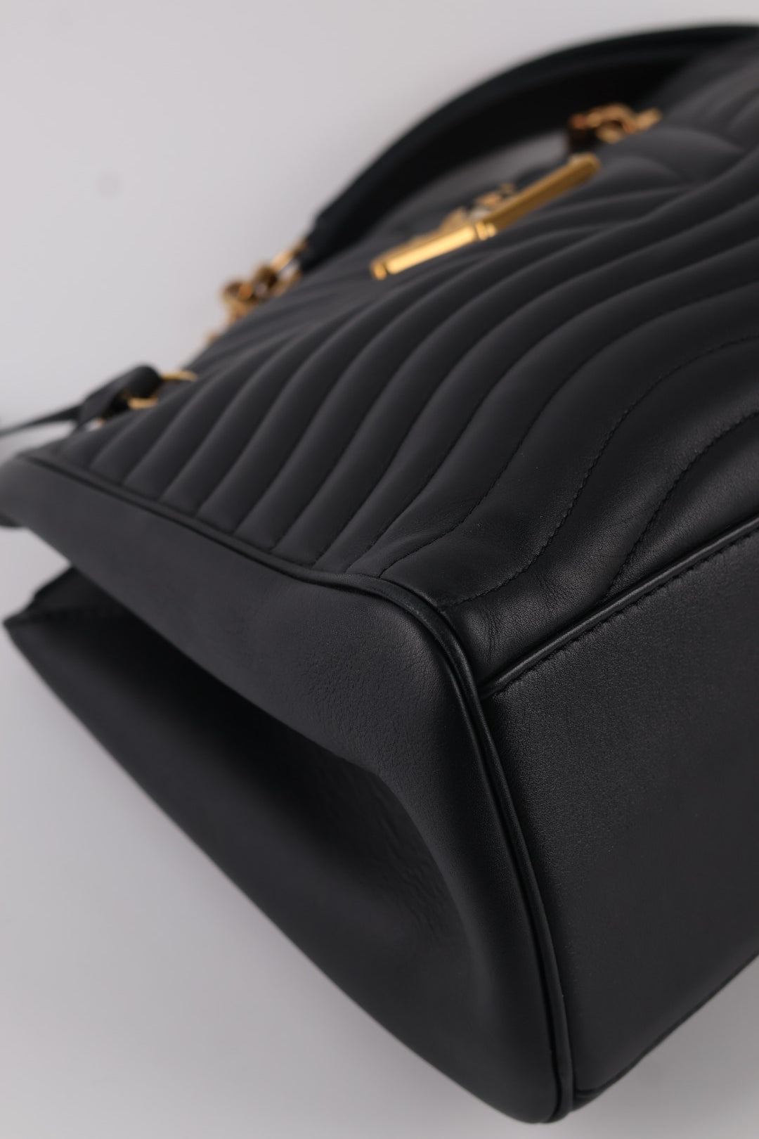 Louis Vuitton Tote New Wave