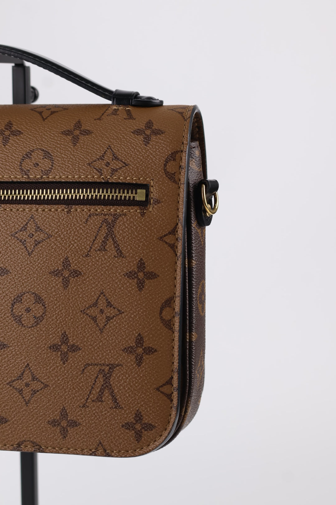 Louis Vuitton Métis Reverse