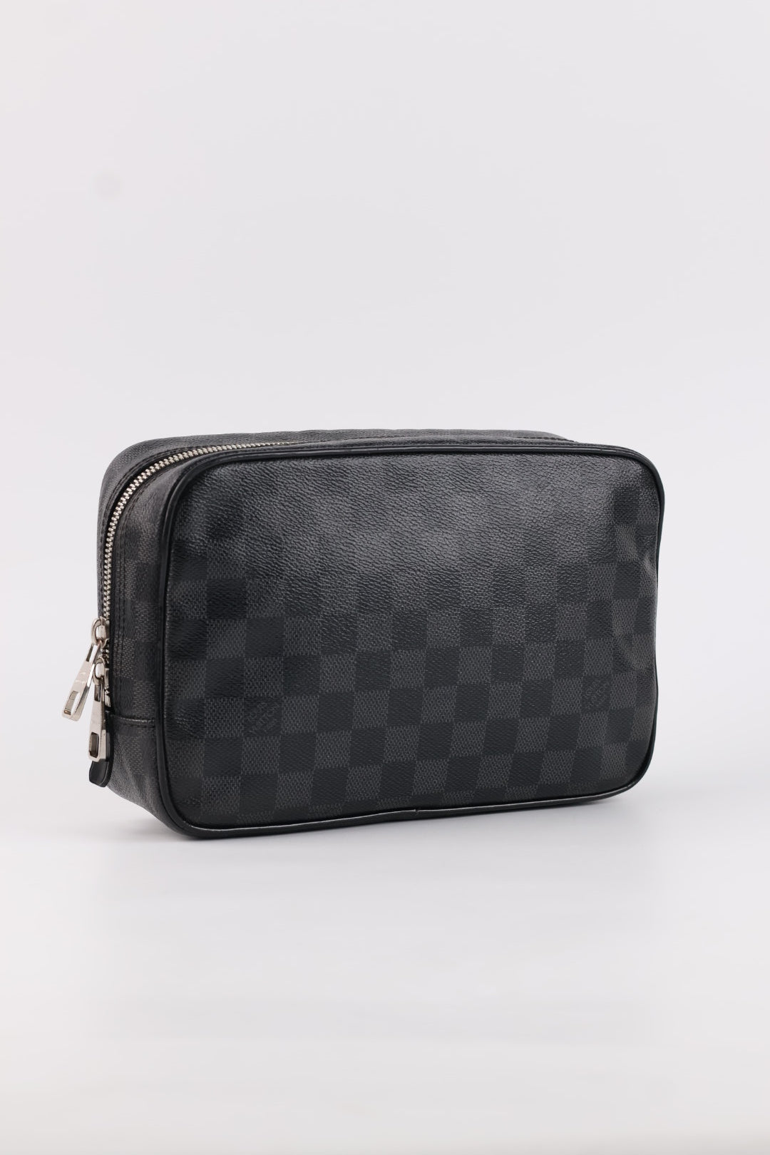 Louis Vuitton Trousse Toilette GM