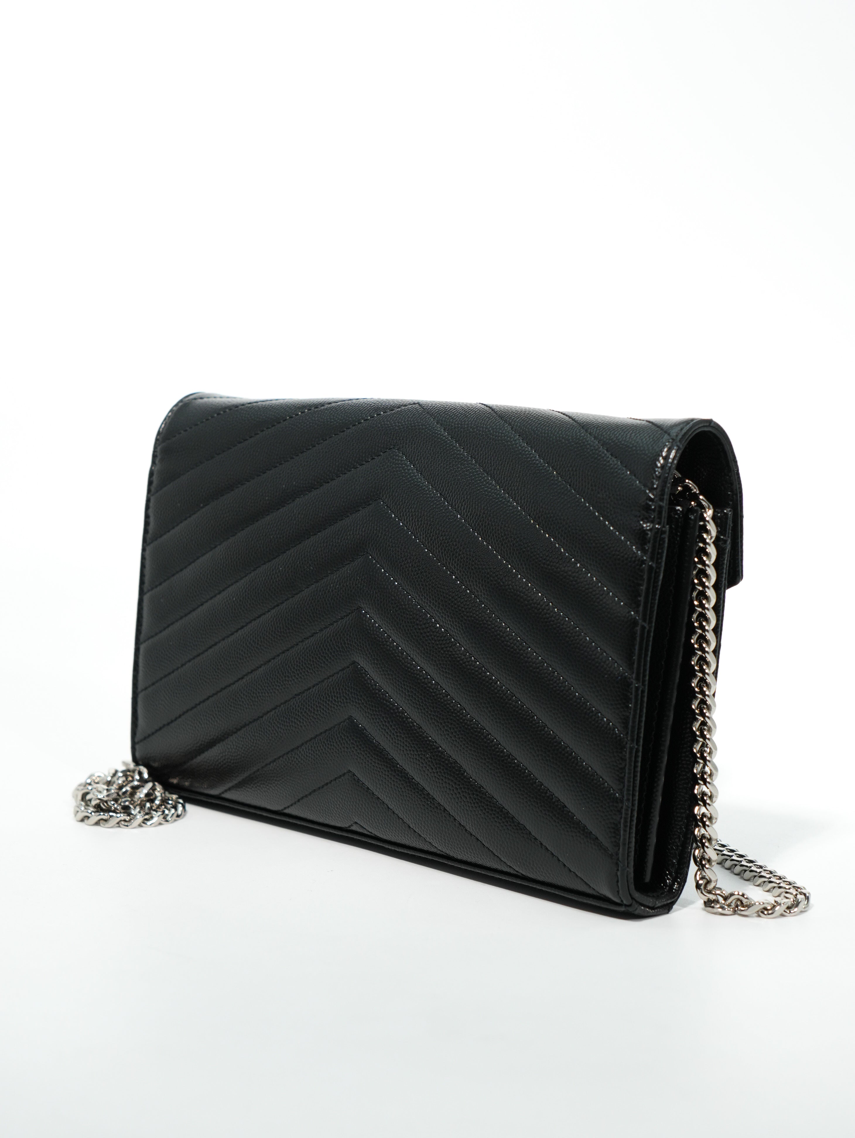 Saint Laurent Cassandre Grain de Poudre