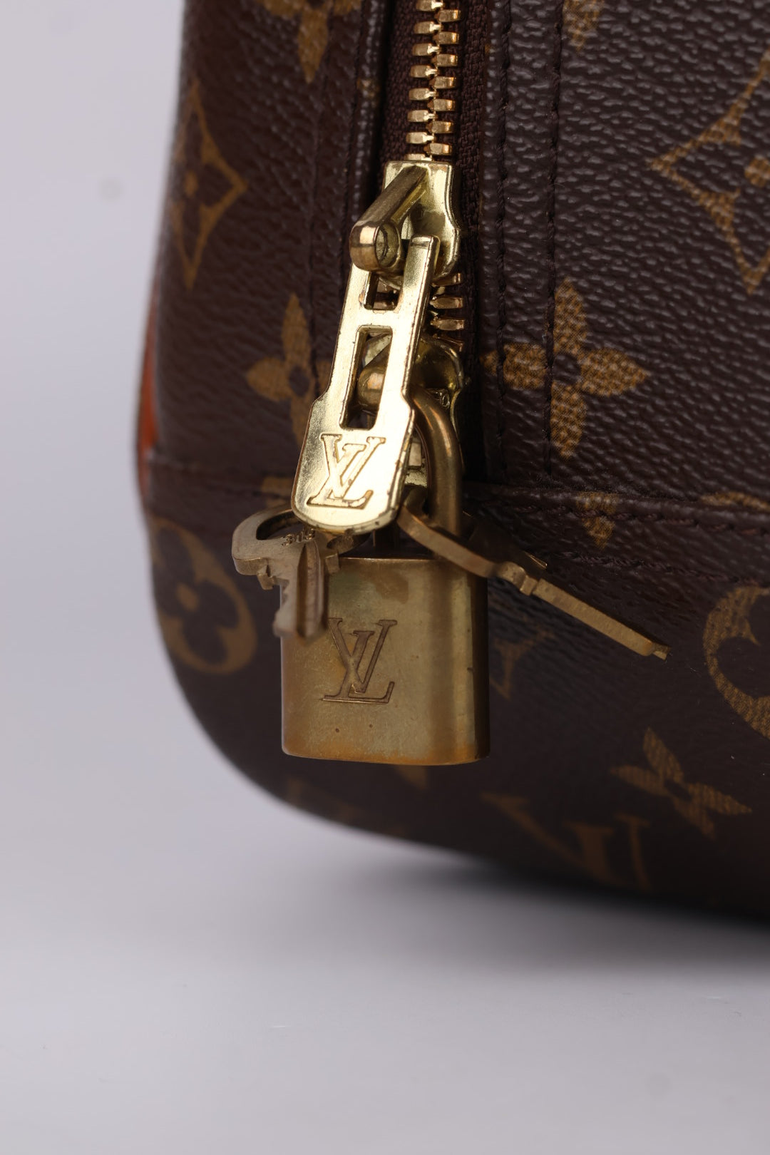Louis Vuitton Deauville Pm Monogram
