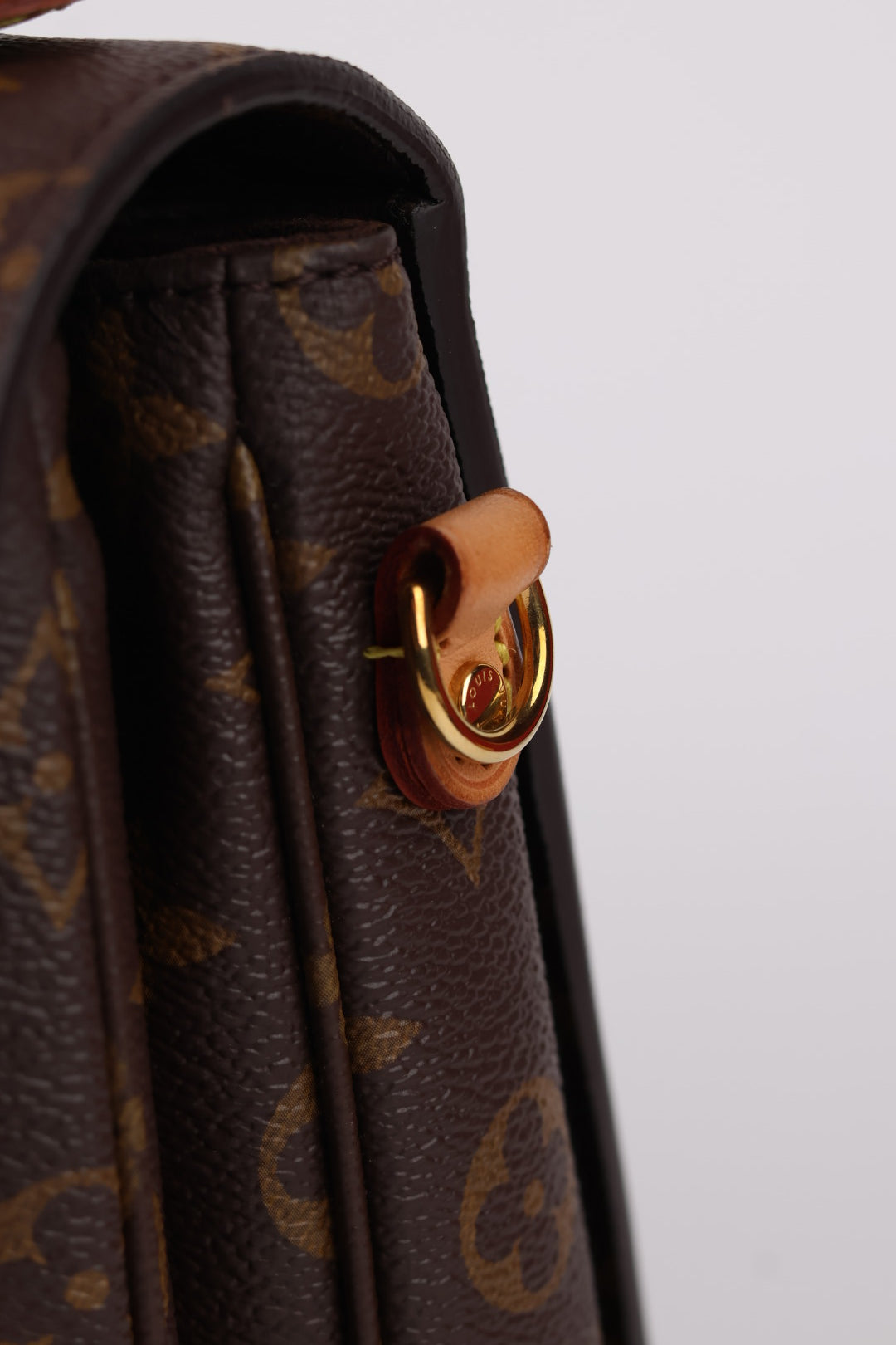 Louis Vuitton Métis Monogram
