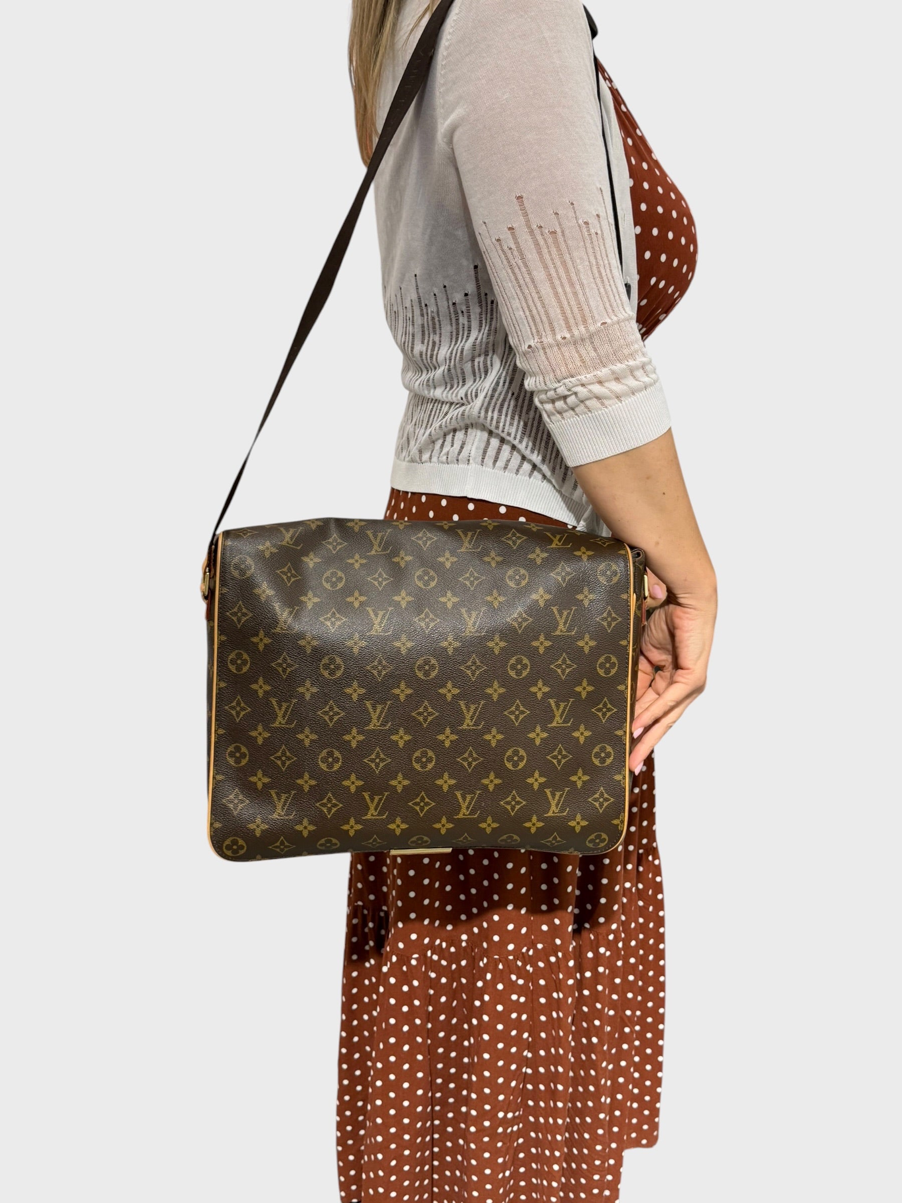 Louis Vuitton Abesses Messenger