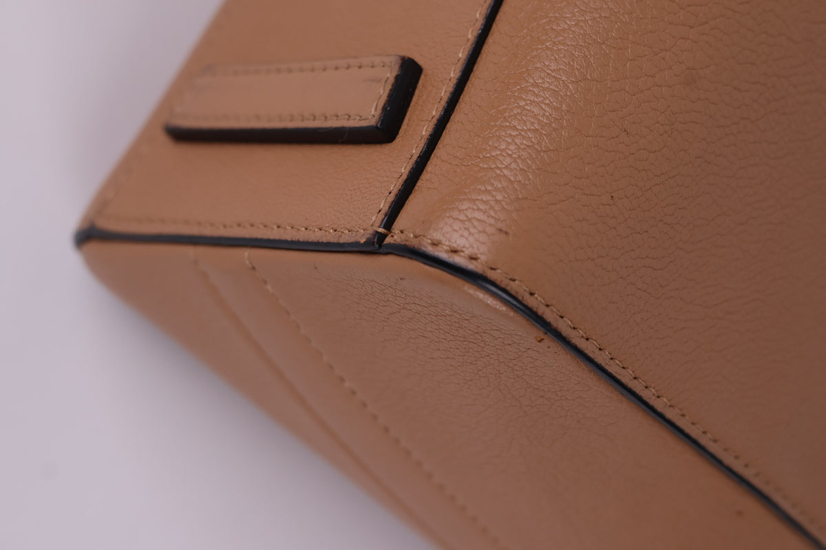 Givenchy Antigona Small in Pelle