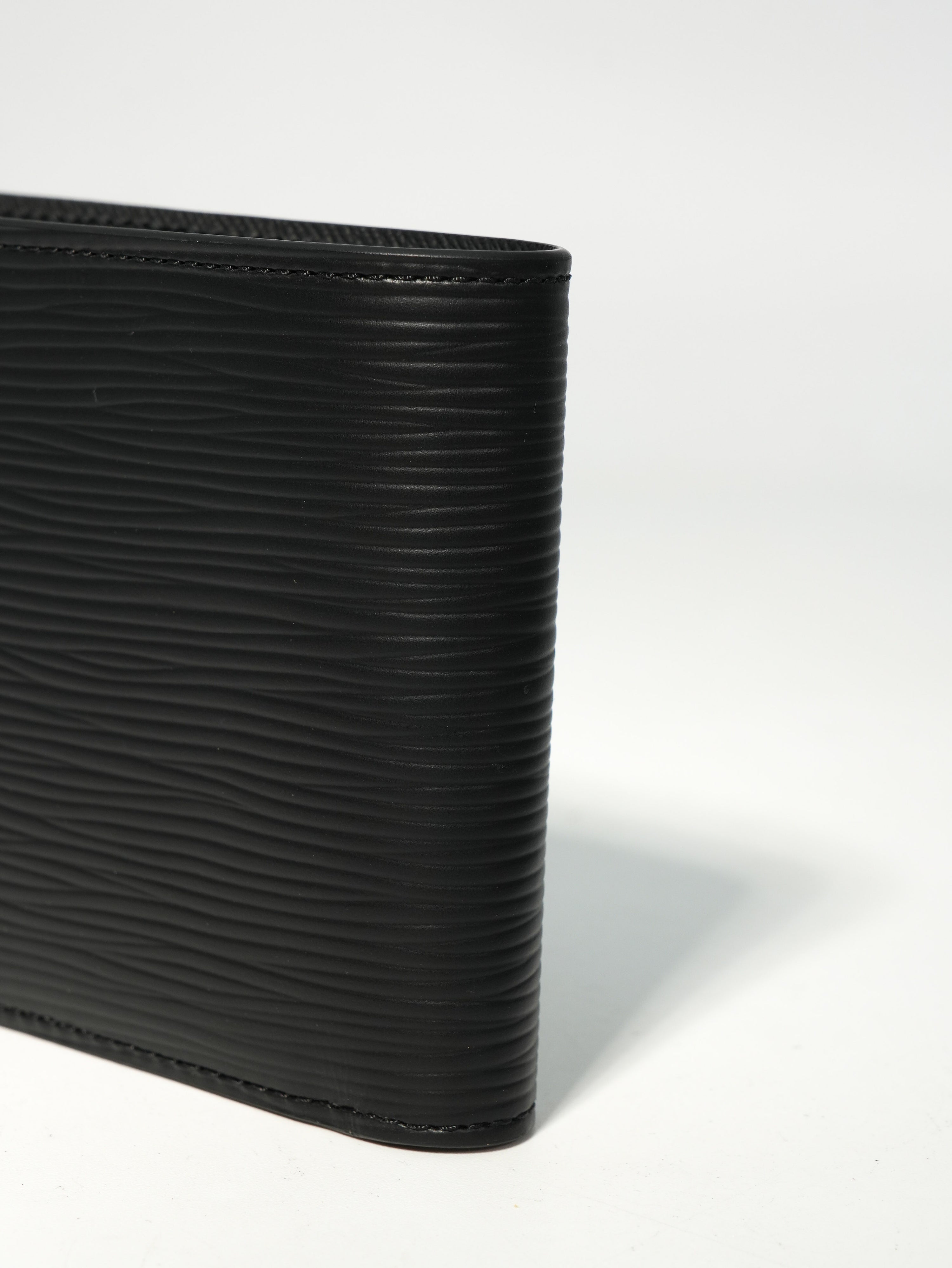 Louis Vuitton Portafoglio Multiple Epi