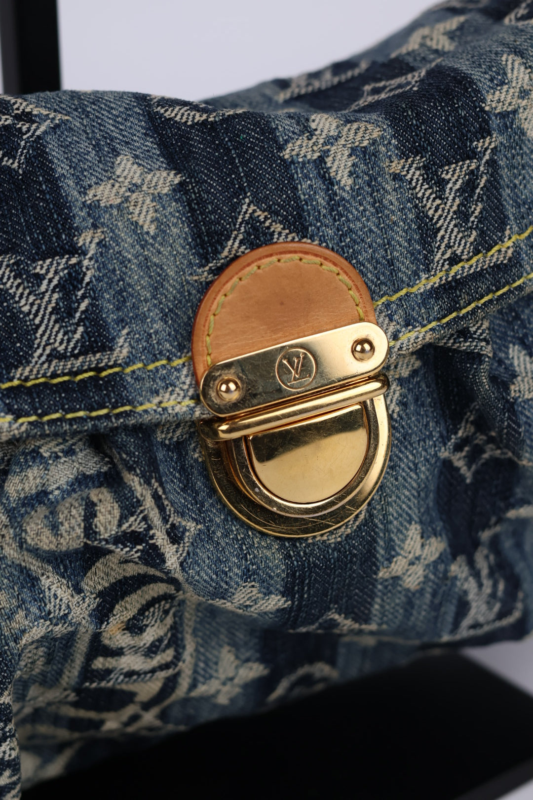 Louis Vuitton Pleaty Denim