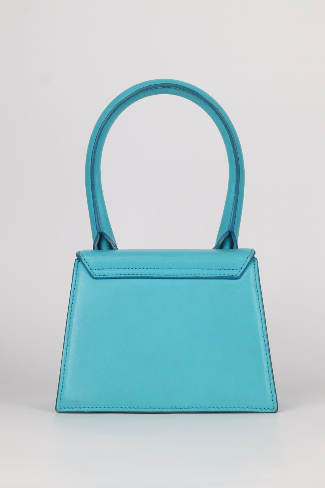Jacquemus Le Chiquito Moyen